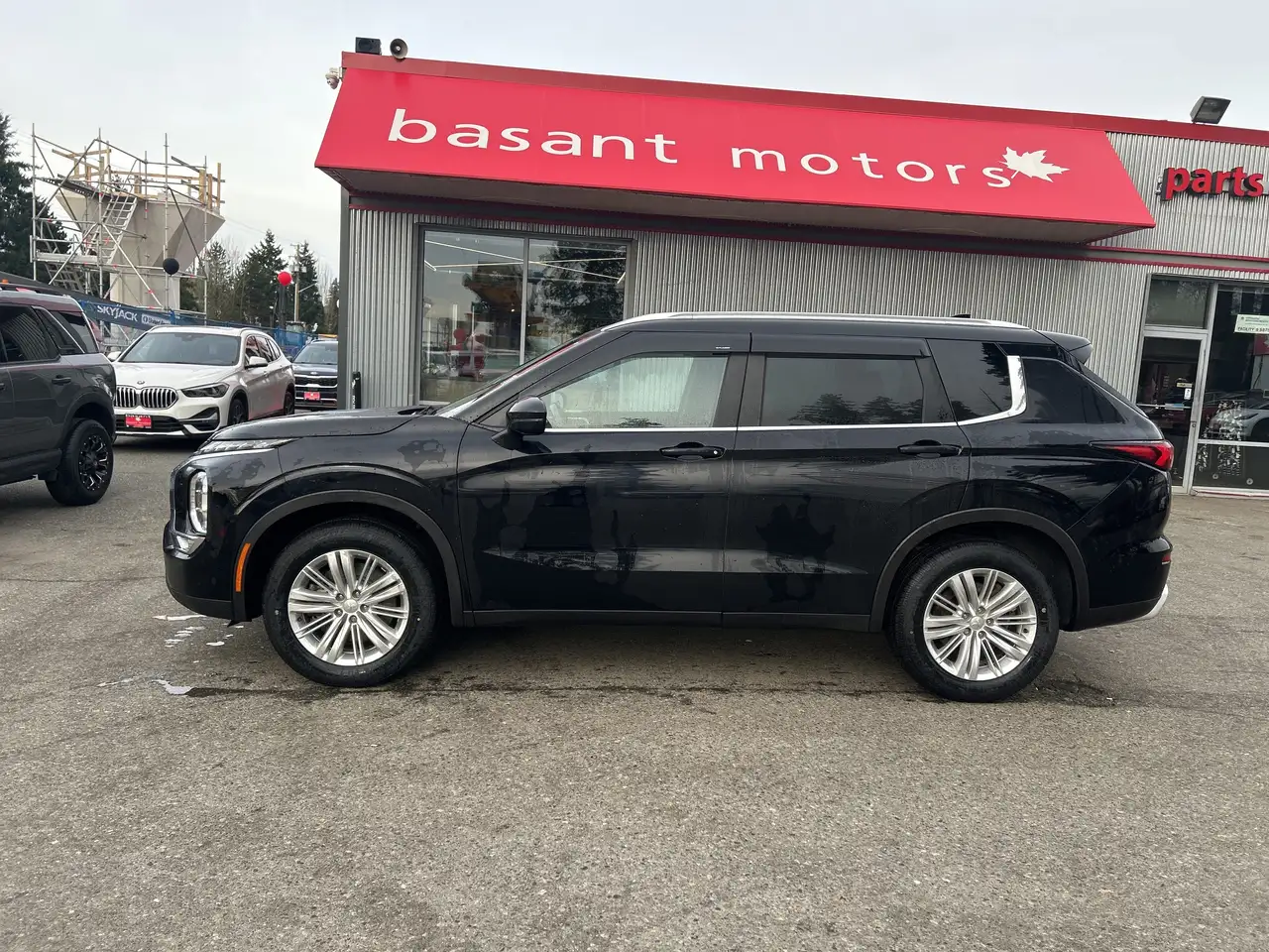 Mitsubishi Outlander снимка Mitsubishi Outlander