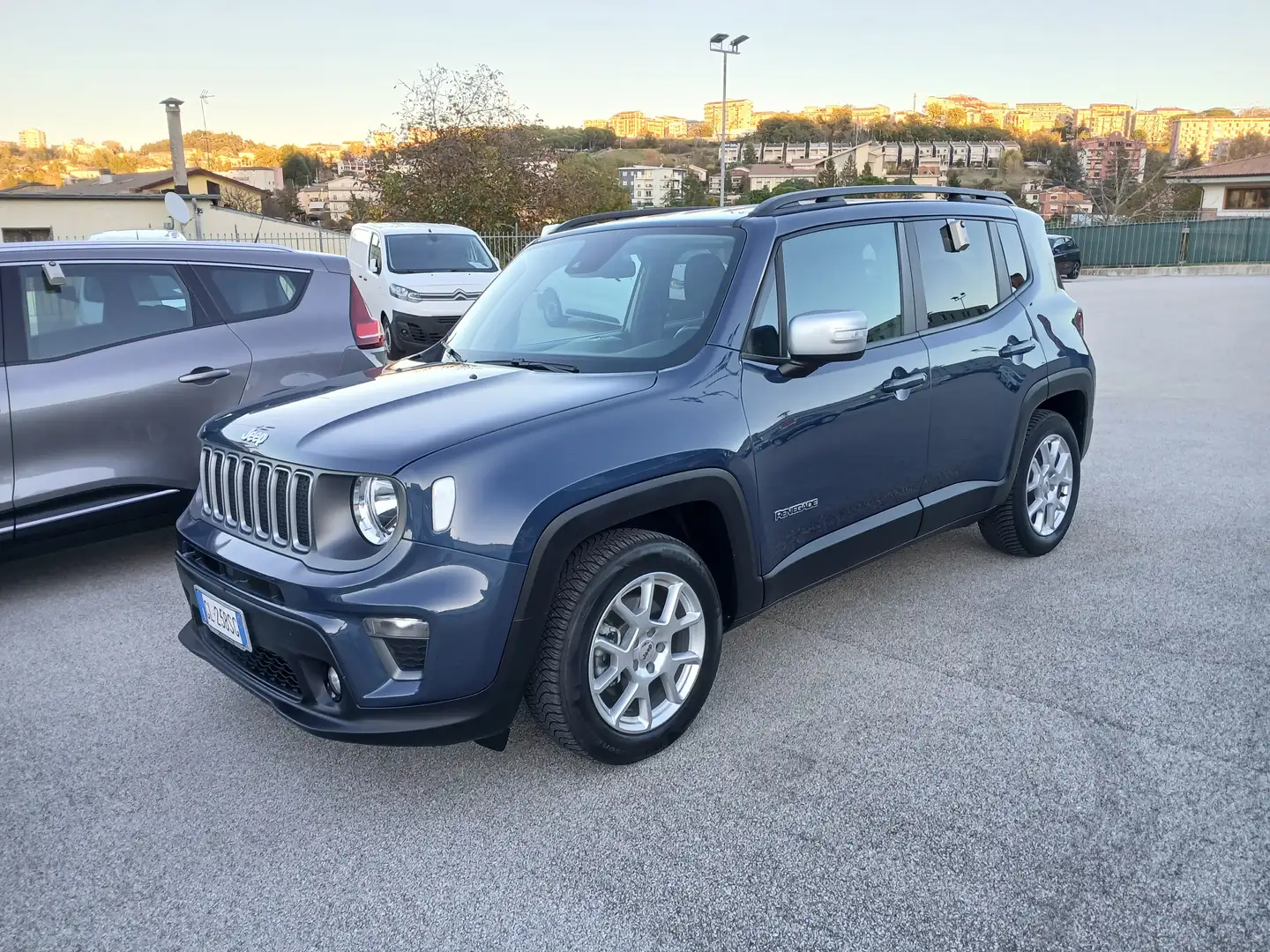 Jeep Renegade RENEGADE 1.5 TURBO T4 MHEV LIMITED 130cv 2022 Blu/Azzurro - 1