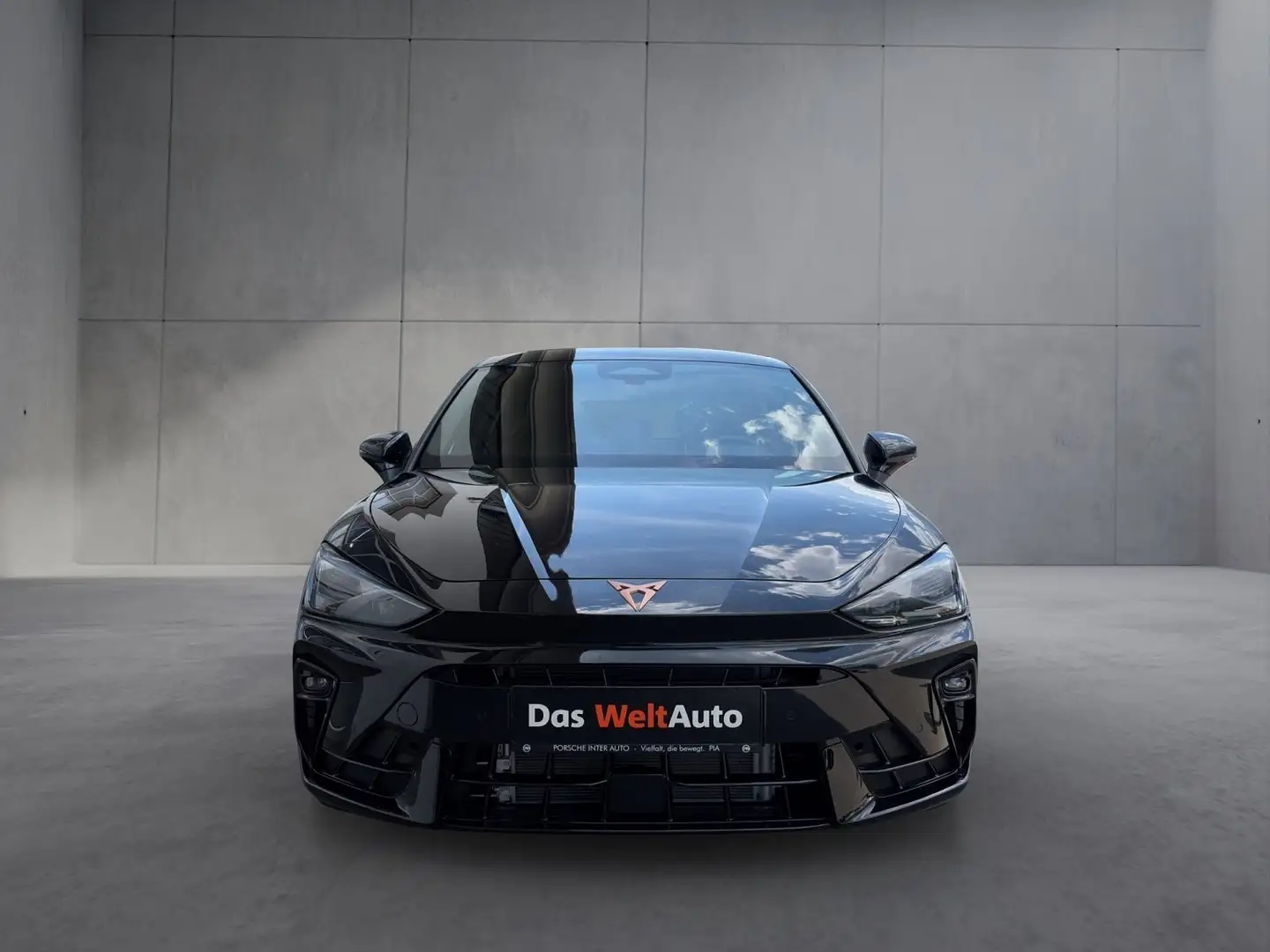 CUPRA Leon 1.5 TSI Schwarz - 2