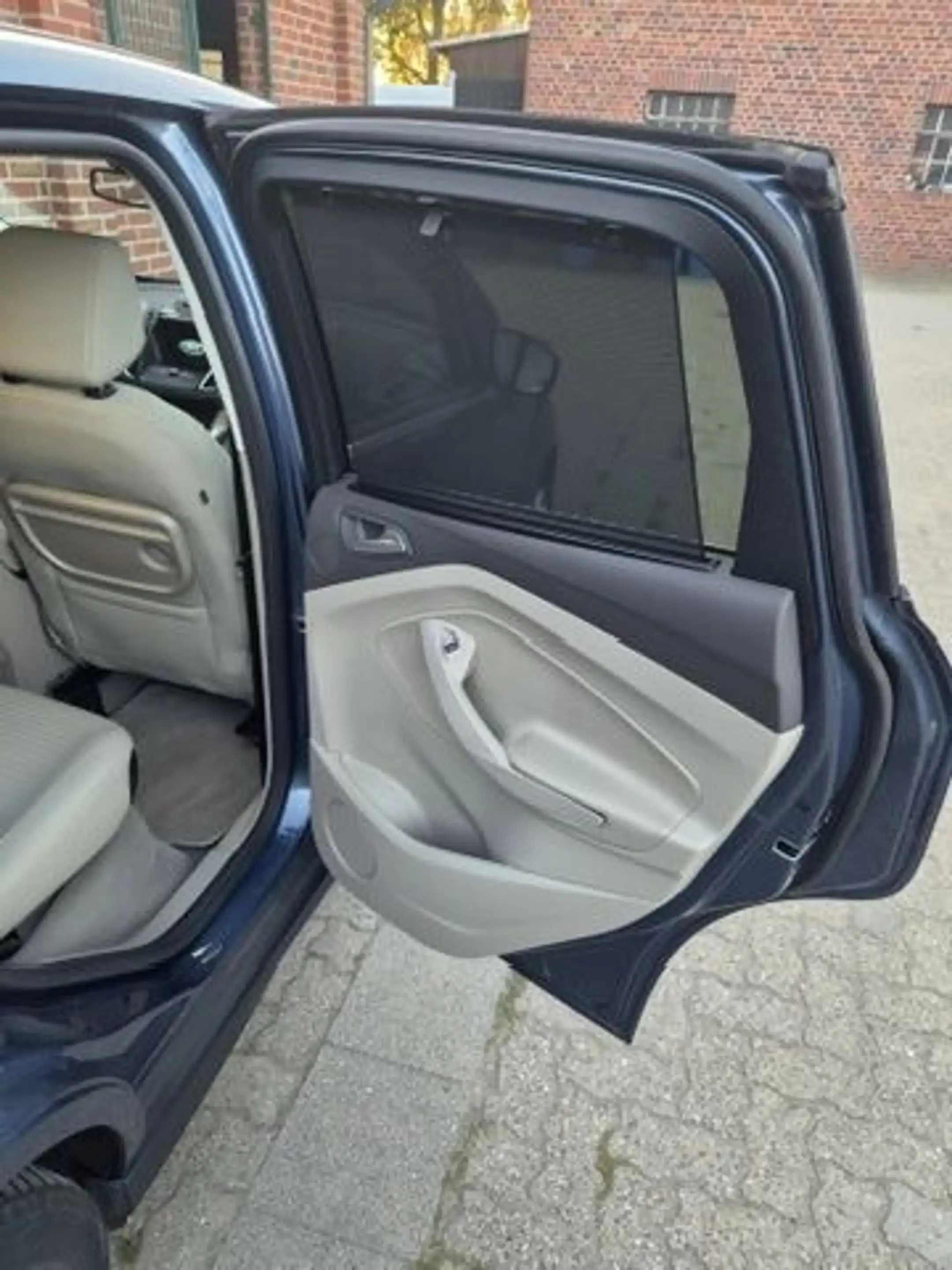 Ford C-Max C-MAX Titanium Navi Kamera — photo 11