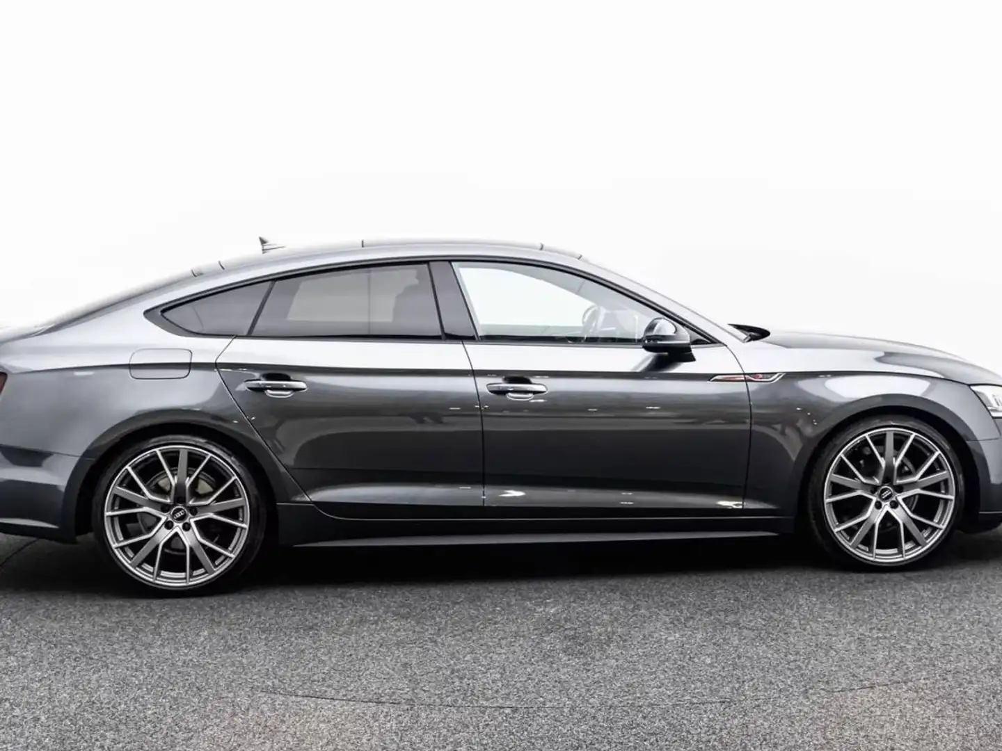 Audi A5 40 TFSI 190ch Design Luxe S tronic 7 Euro6d-T 132g Grau - 2