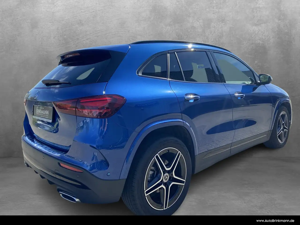 Mercedes-Benz GLA 180 AMG/NIGHT/DISTRONIC/MULTIBEAM/Kam./TOTW, миниатюра 3