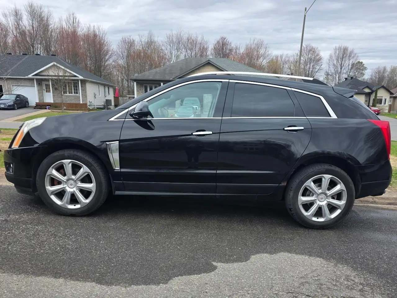 Cadillac SRX снимка Cadillac SRX