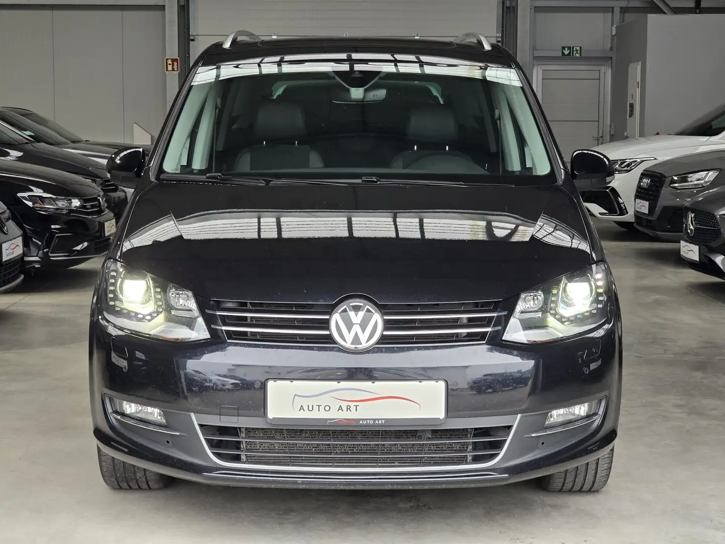 Volkswagen Sharan Highline 7Sitzer Pano DYNAUDIO Kamera Schwarz - 2