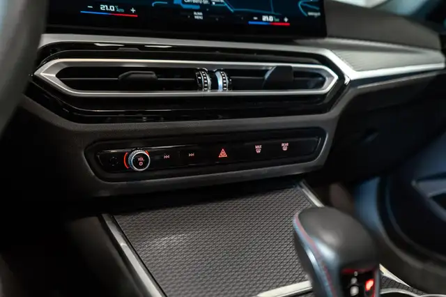 BMW M2 view 21