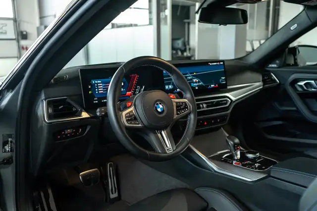 BMW M2 view 13