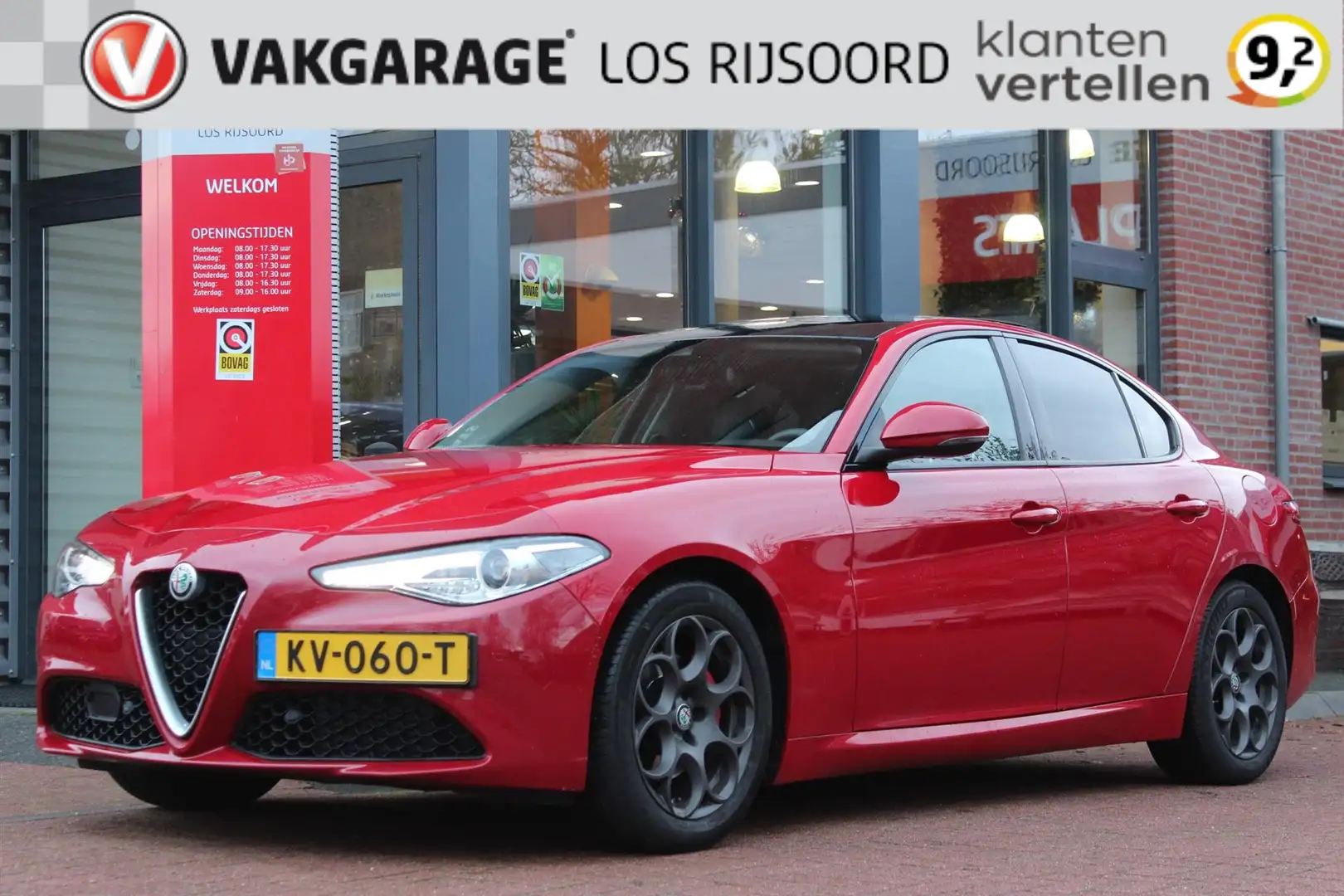 Alfa Romeo Giulia 2.0Turbo 200pk *Super* | Dealer-OH | Schuifdak | L Rosso - 1