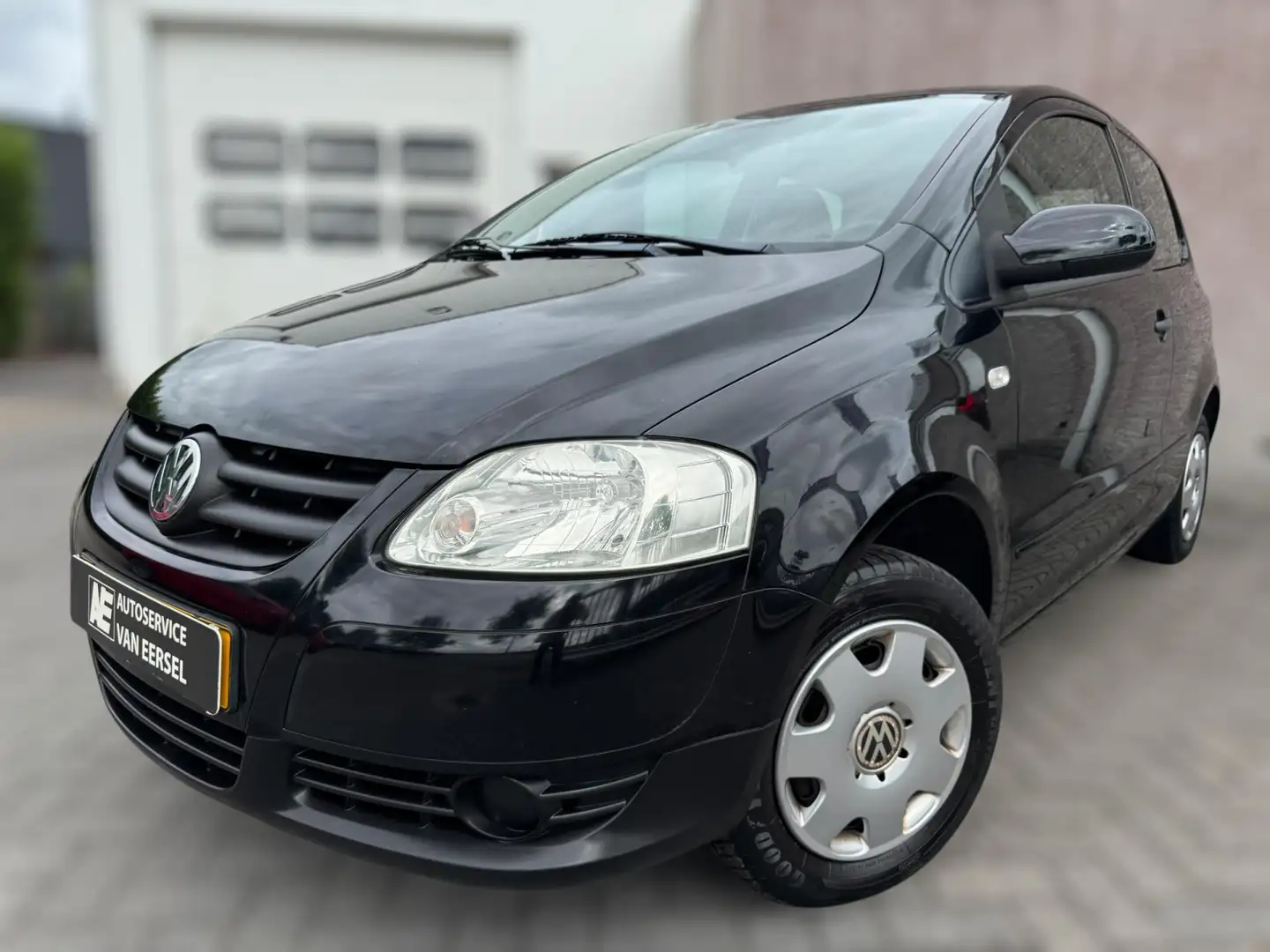 Volkswagen Fox 1.2 Trendline 1E EIGENAAR Zwart - 1