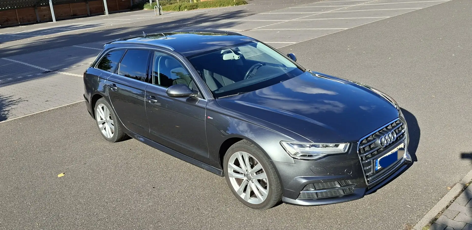 Audi A6 Avant 2.0 TDI ultra Grau - 1