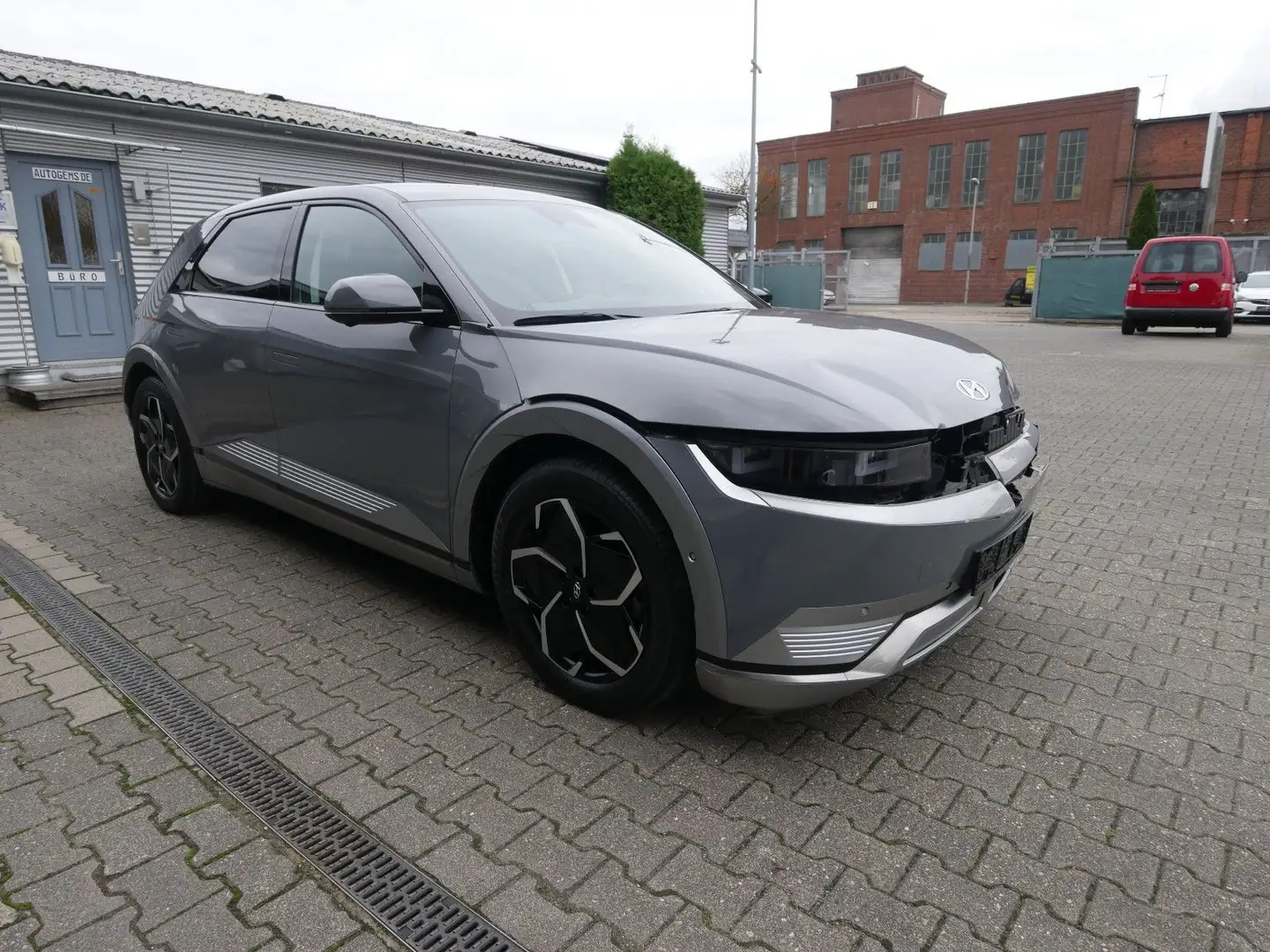 Hyundai IONIQ 5 Uniq Elektro Navi LED Head-up ACC Kamera Grau - 1