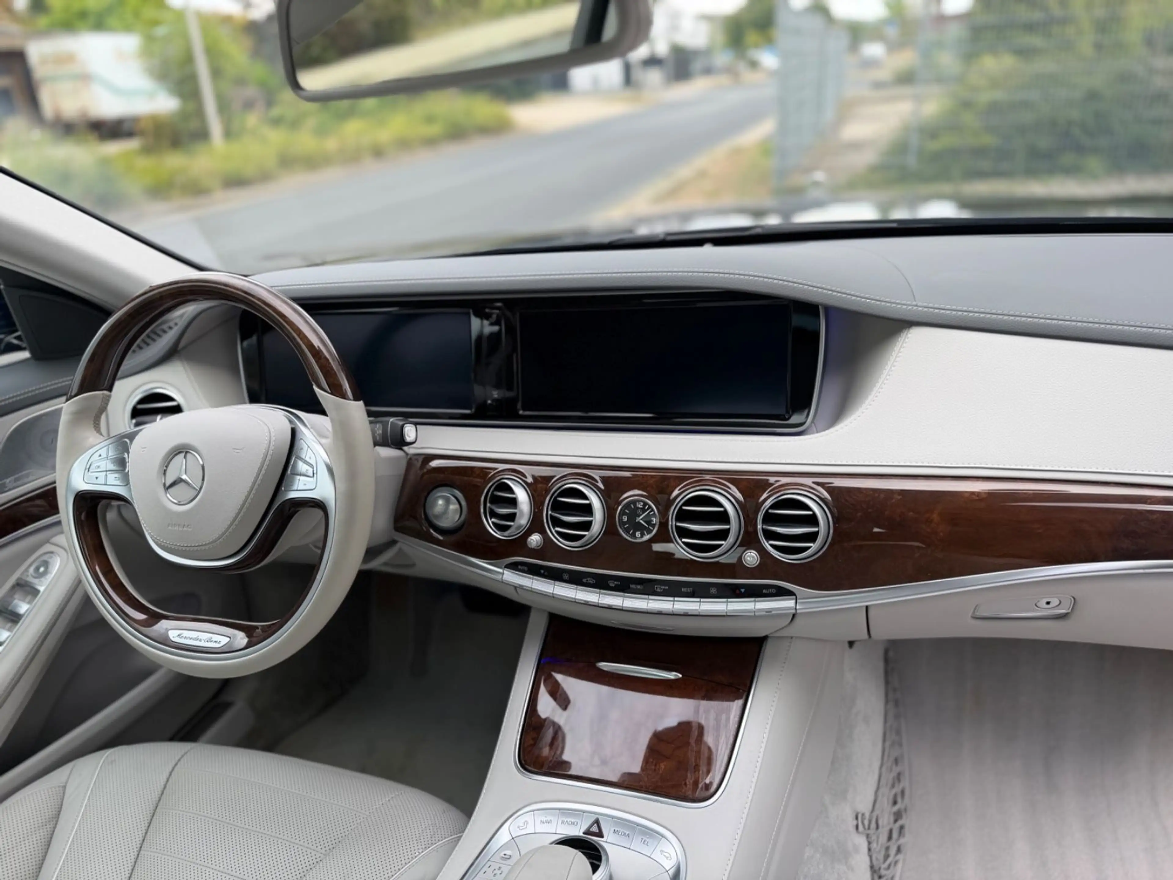 Mercedes-Benz S 500 S Limousine S 500 4Matic*SERVICE NEU* — photo 15