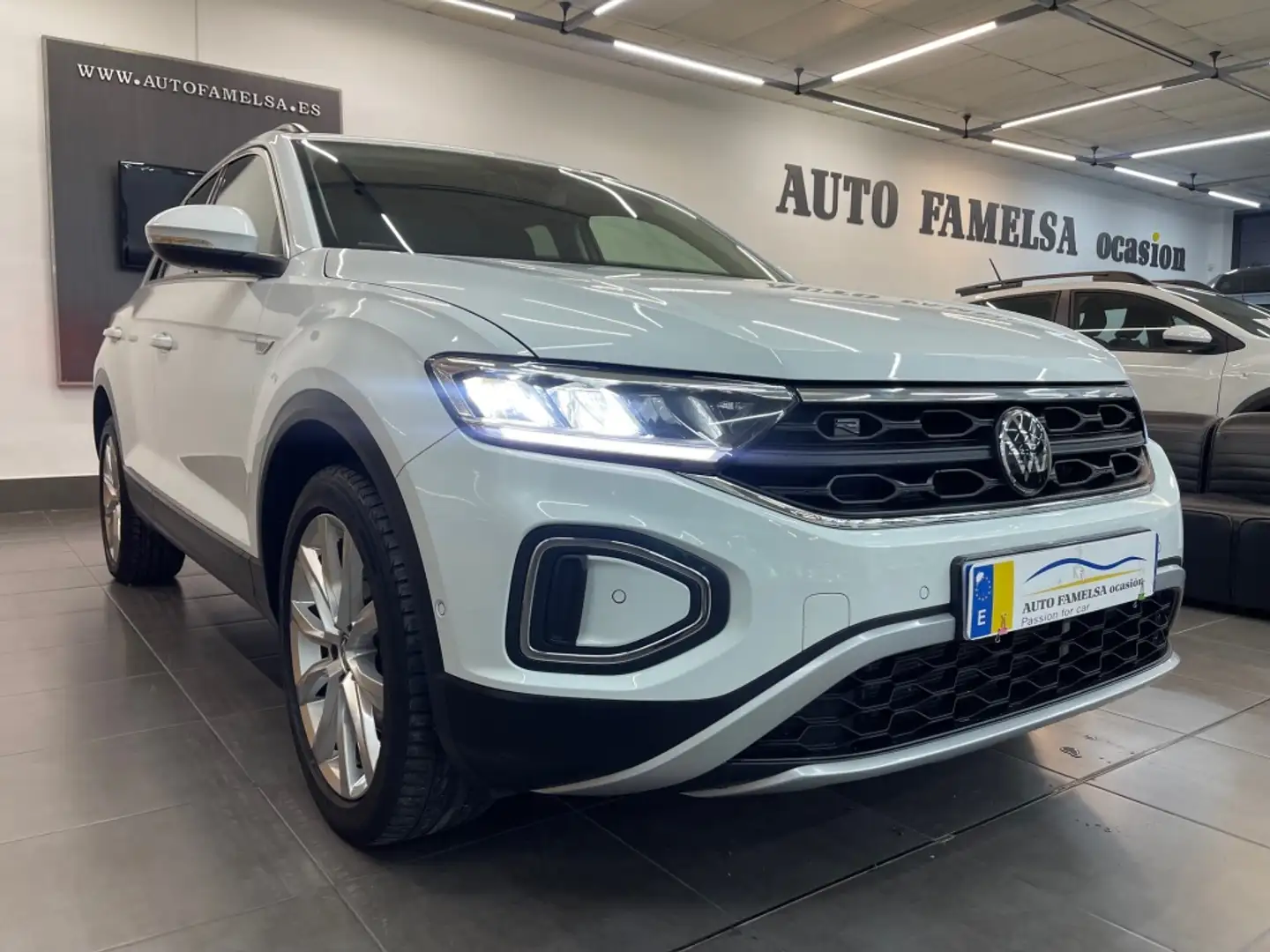 Volkswagen T-Roc 2.0TDI Life DSG7 110KW Blanco - 1