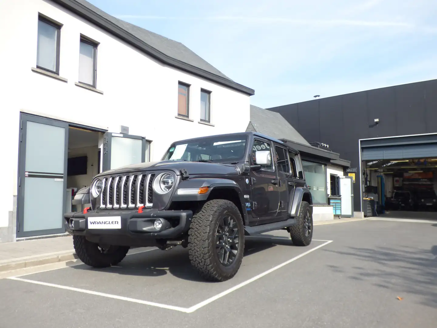 Jeep Wrangler Phev Hybride **17000km **Overland edition** Grijs - 1