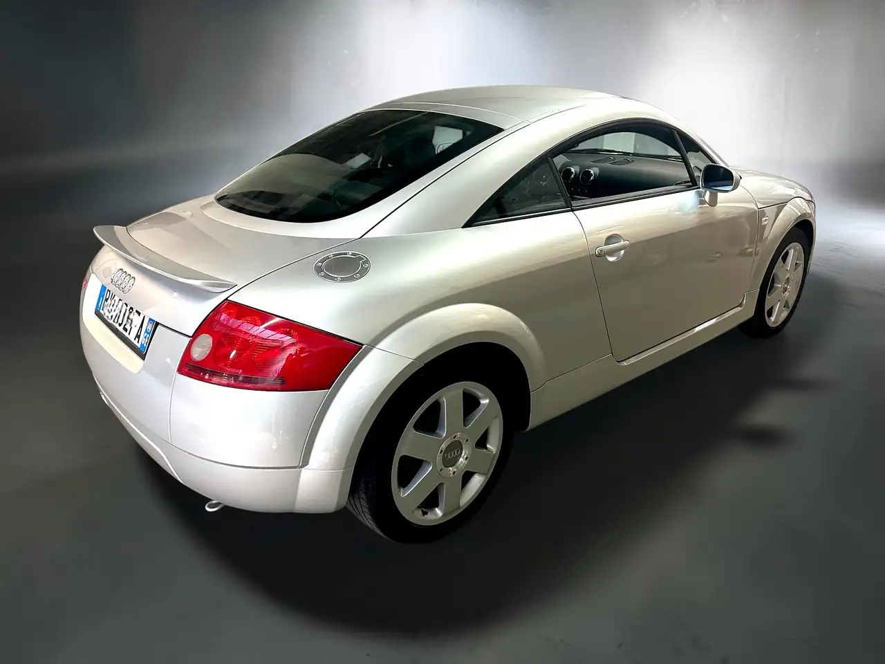 Audi TT 1.8t quattro, foto 5