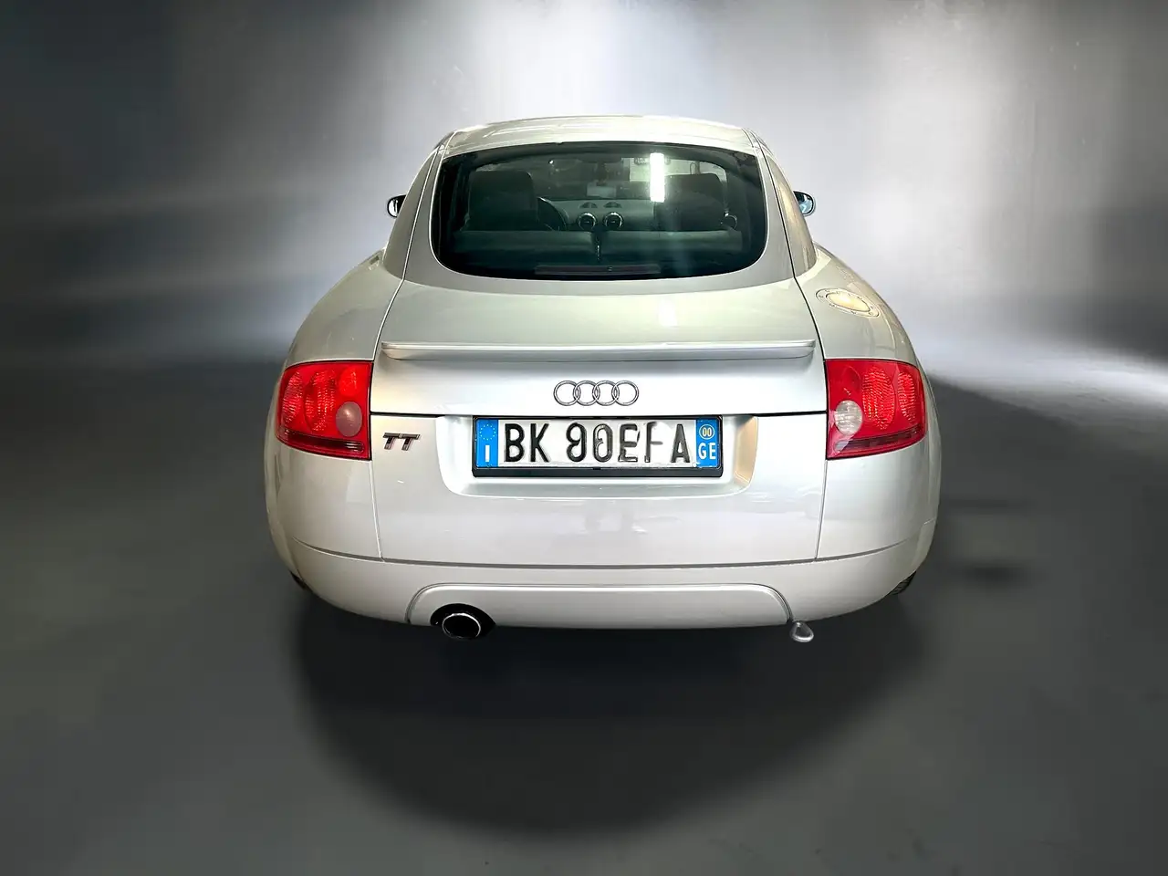 Audi TT 1.8t quattro, foto 4