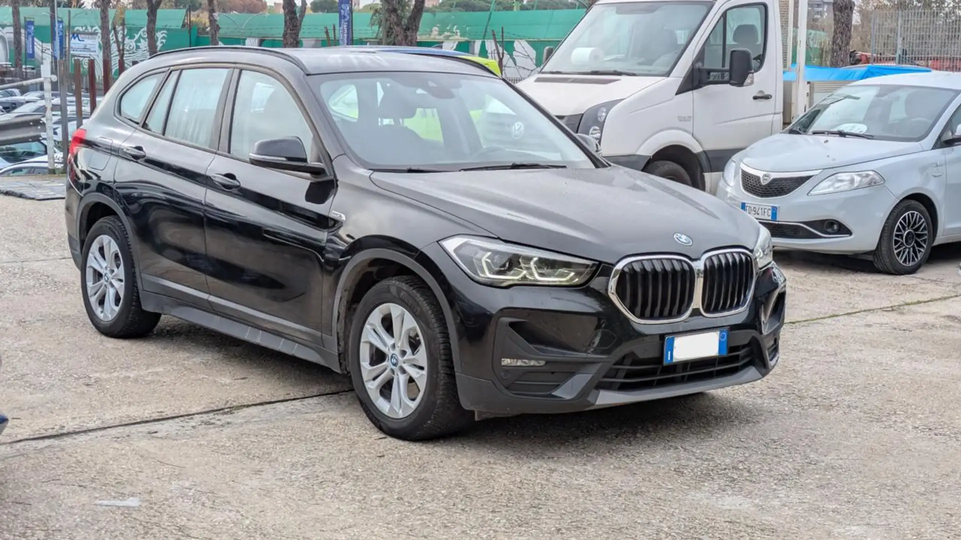 BMW X1 PHEV XDRIVE 1.5cc 220cv(125cv) BUSINESS ADVANTAGE Black - 2