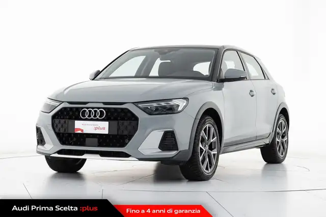 Audi A1 30 TFSI S Tronic Identity Coontrast