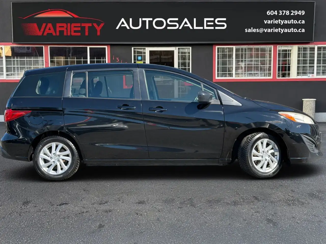 Mazda 5 снимка Mazda 5