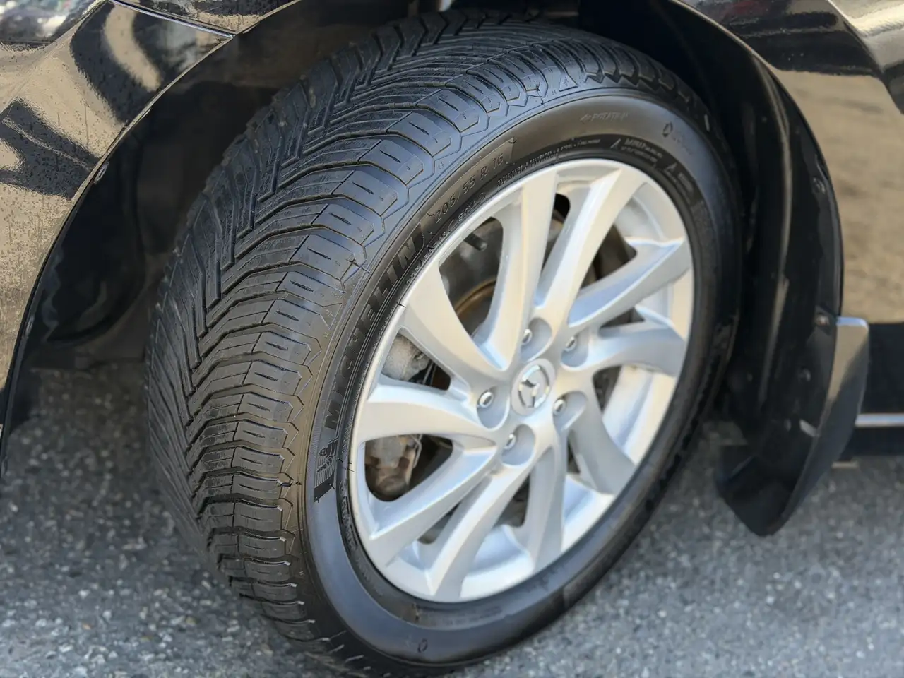 Mazda 5 снимка Mazda 5