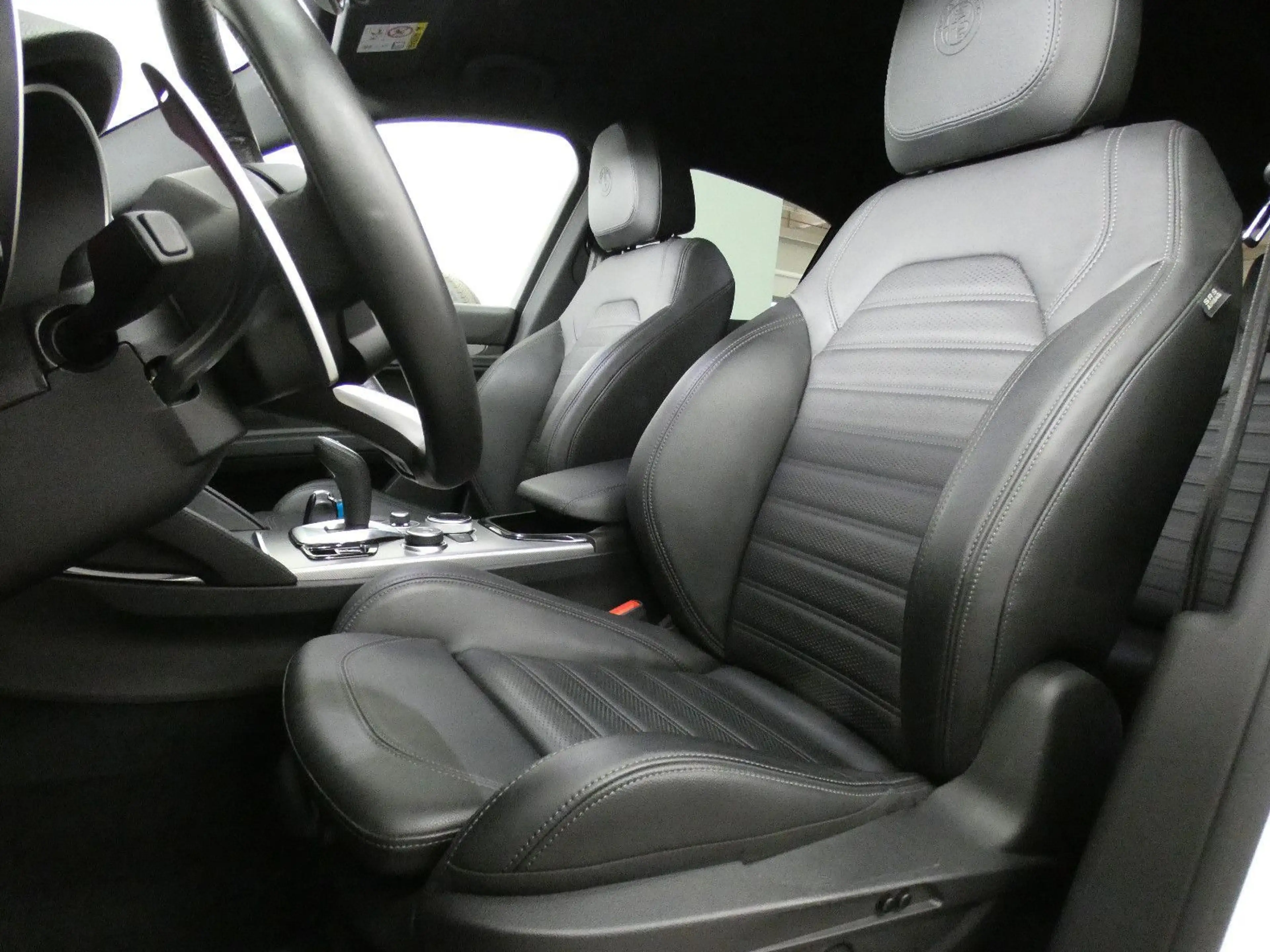 Alfa Romeo Stelvio Veloce Q4 2.2 Diesel*ACC*MATRIX*HAGEL — photo 8