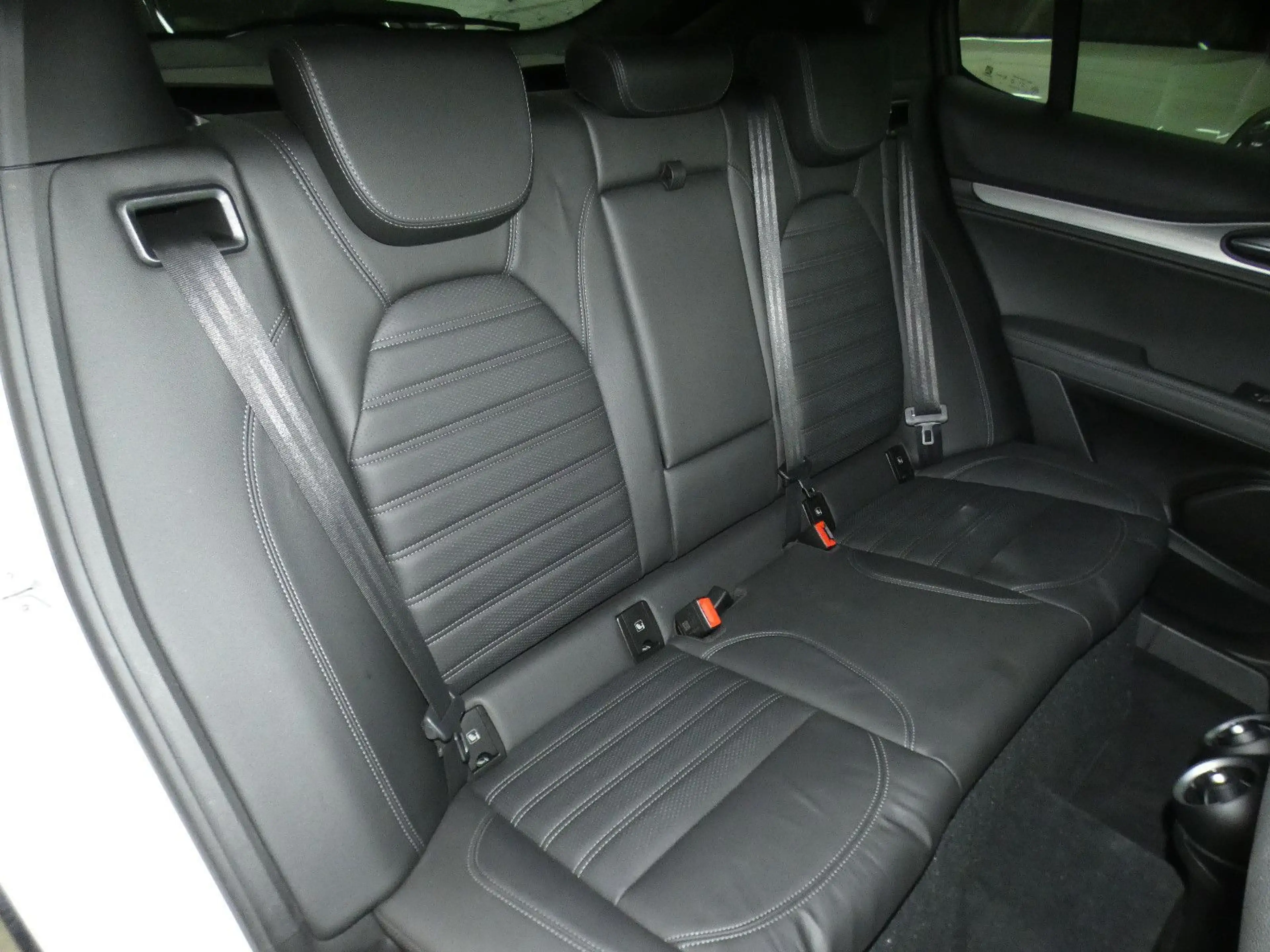 Alfa Romeo Stelvio Veloce Q4 2.2 Diesel*ACC*MATRIX*HAGEL — photo 12