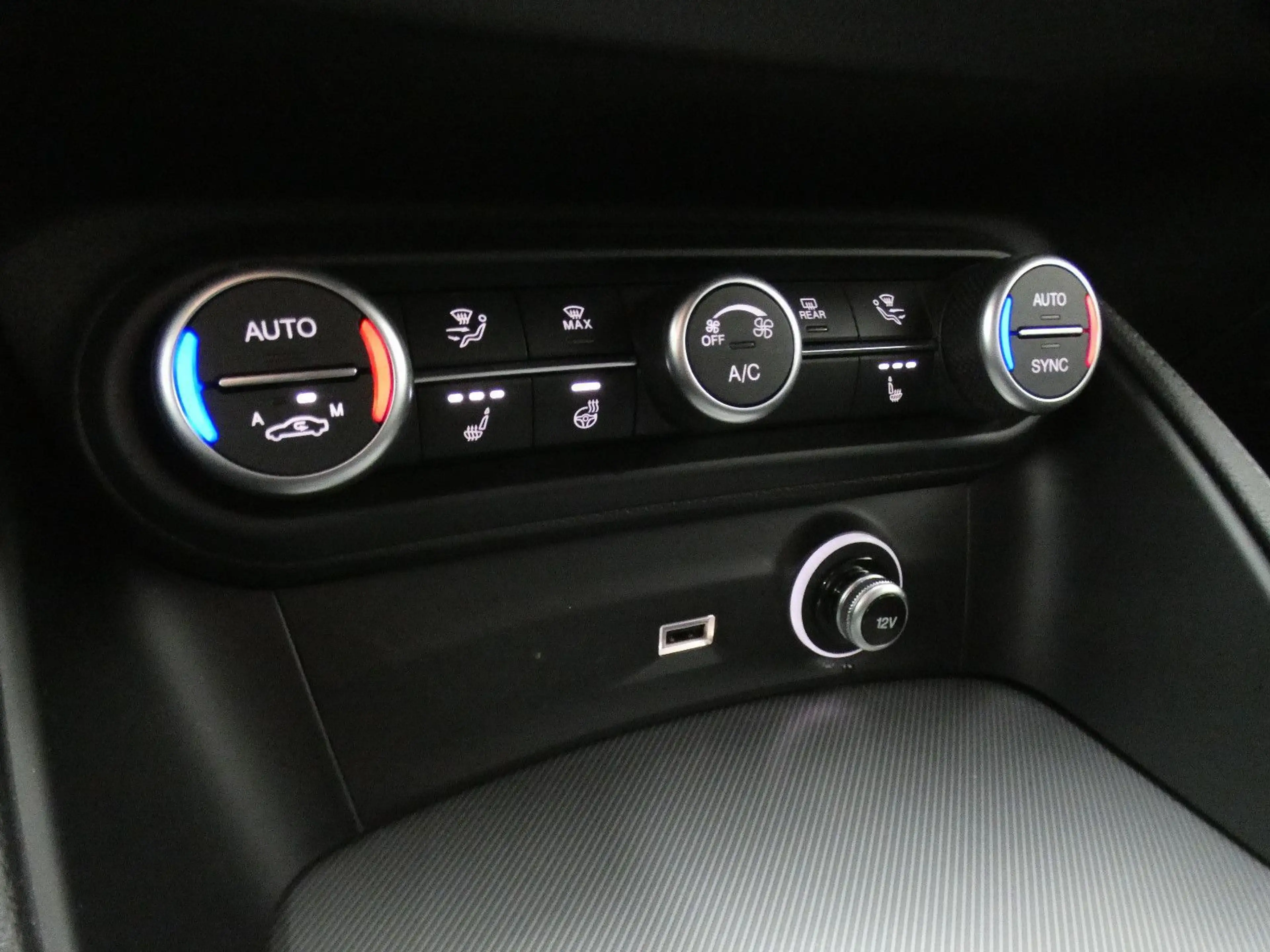 Alfa Romeo Stelvio Veloce Q4 2.2 Diesel*ACC*MATRIX*HAGEL — photo 15