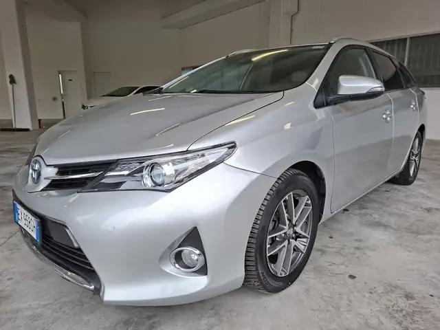 Toyota Auris Touring Sport 1.8 hybrid Active eco