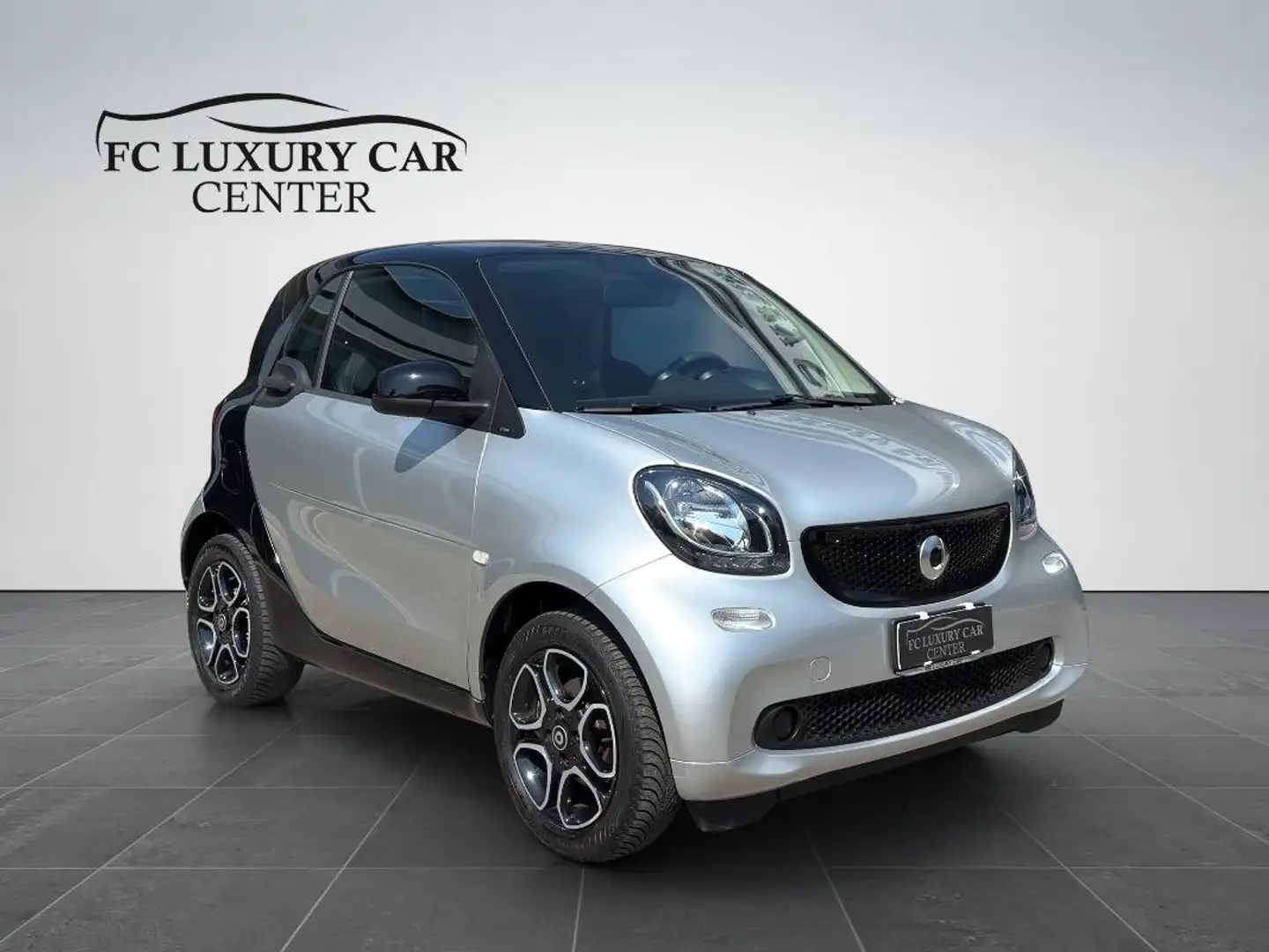 smart forTwo 1.0 Prime 71cv twinamic my19 Argento - 1