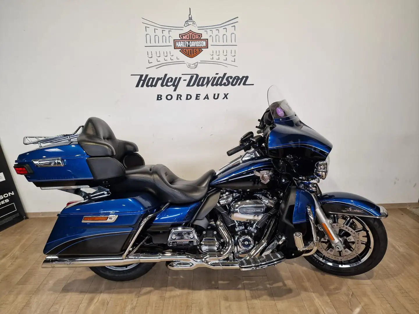 Harley-Davidson Electra Glide - 1