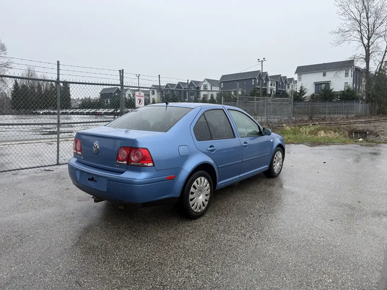Volkswagen Jetta снимка Volkswagen Jetta