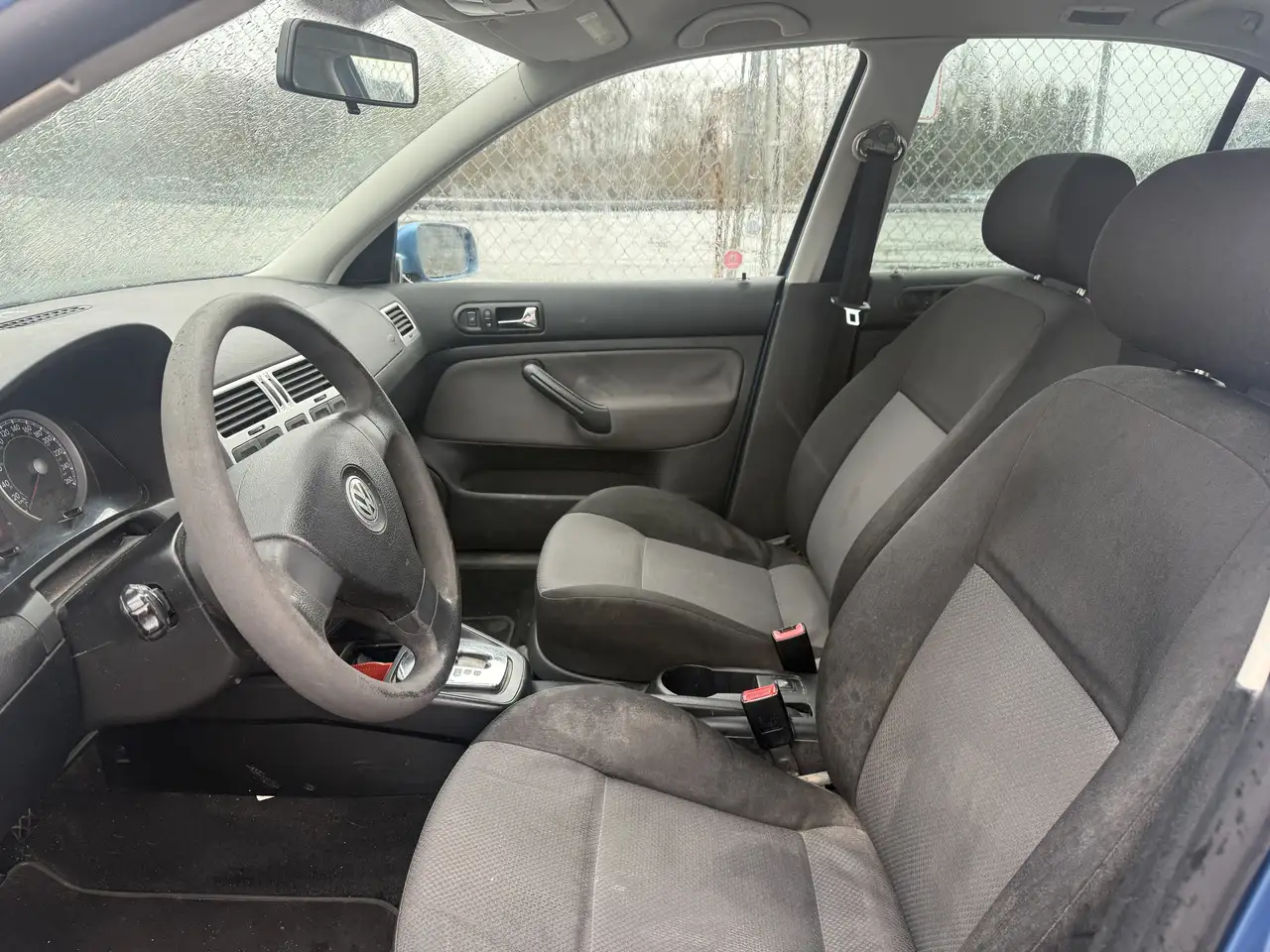 Volkswagen Jetta снимка Volkswagen Jetta