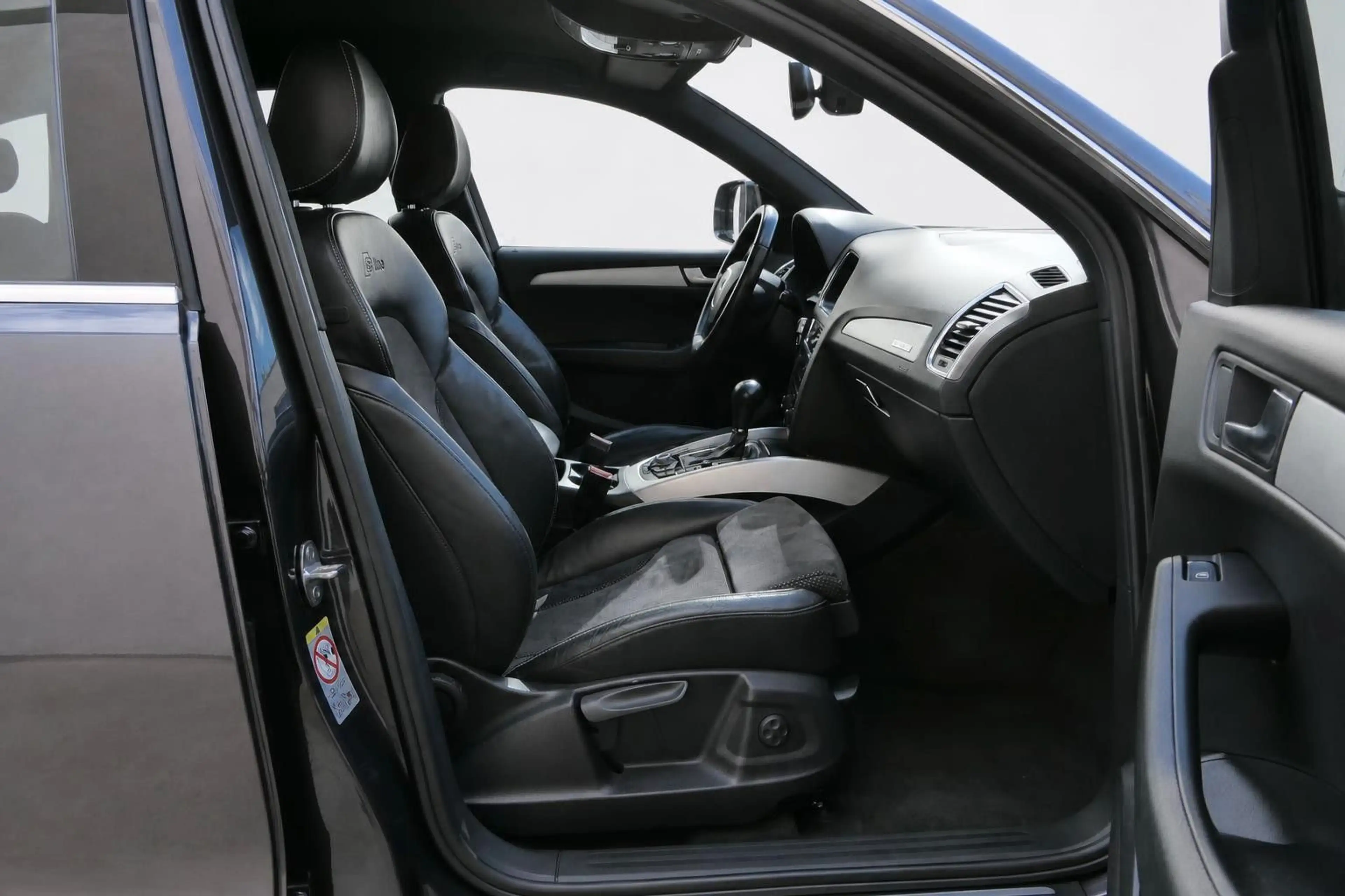 Audi Q5 2.0 TDI S Line Sport+ *S tronic*quattro* — photo 11