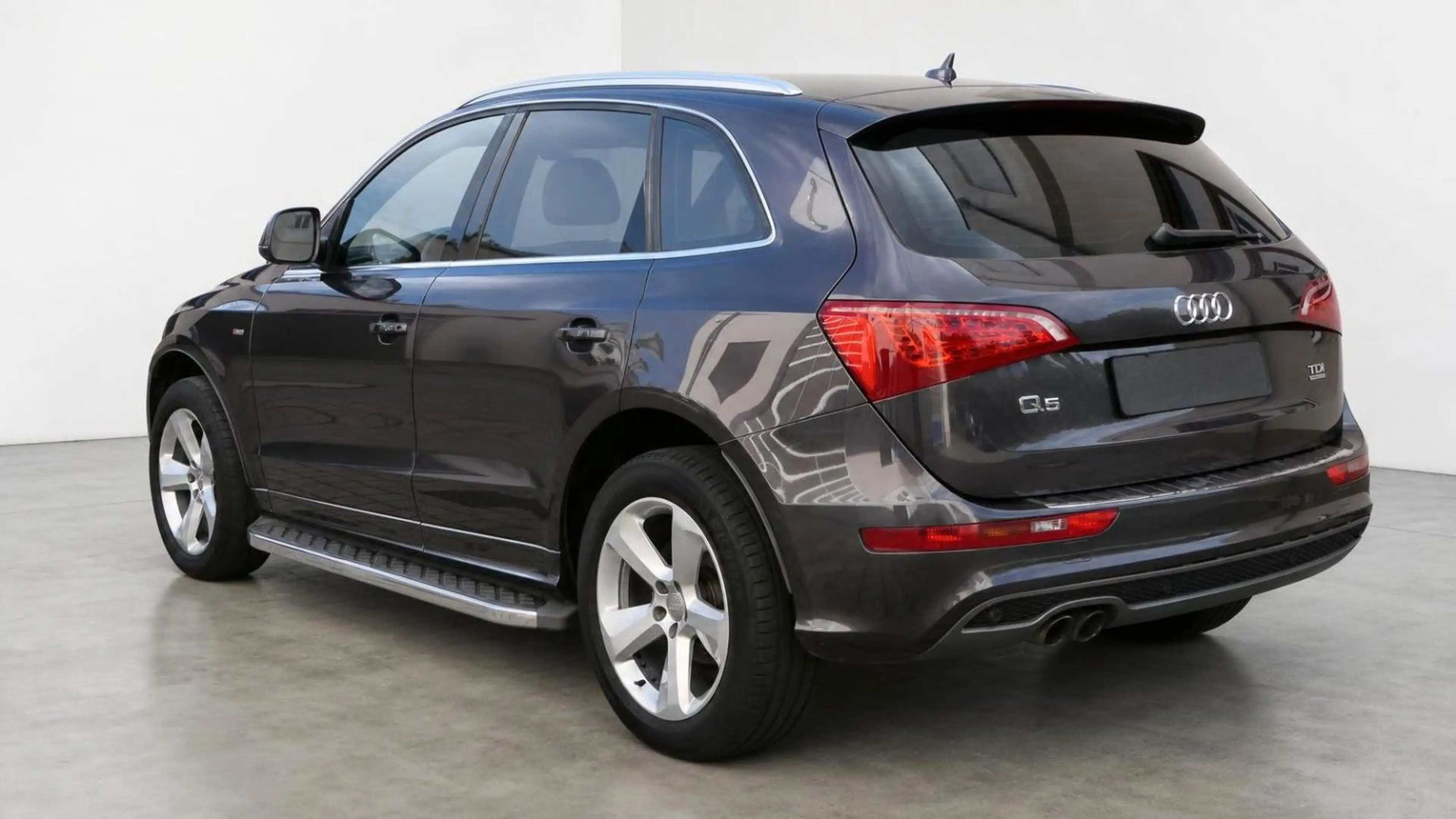Audi Q5 2.0 TDI S Line Sport+ *S tronic*quattro* — photo 6