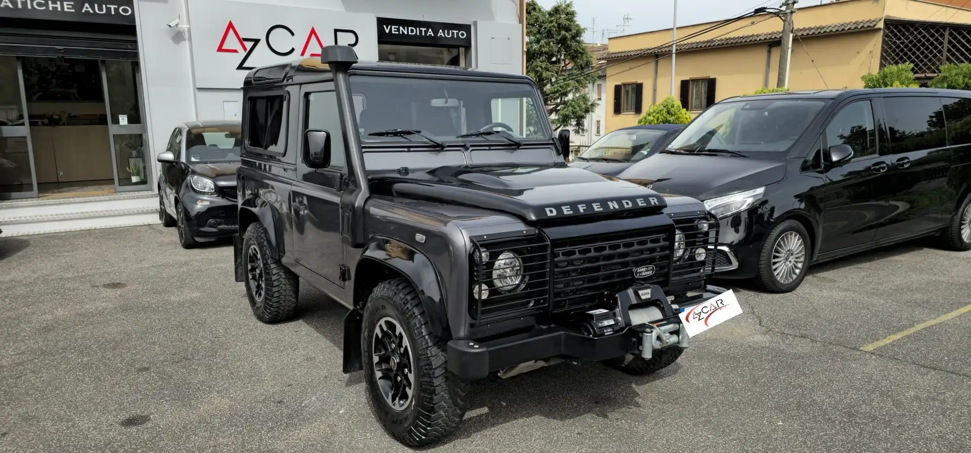 Land Rover Defender 90 2.2 td Expedition SW Grau - 1