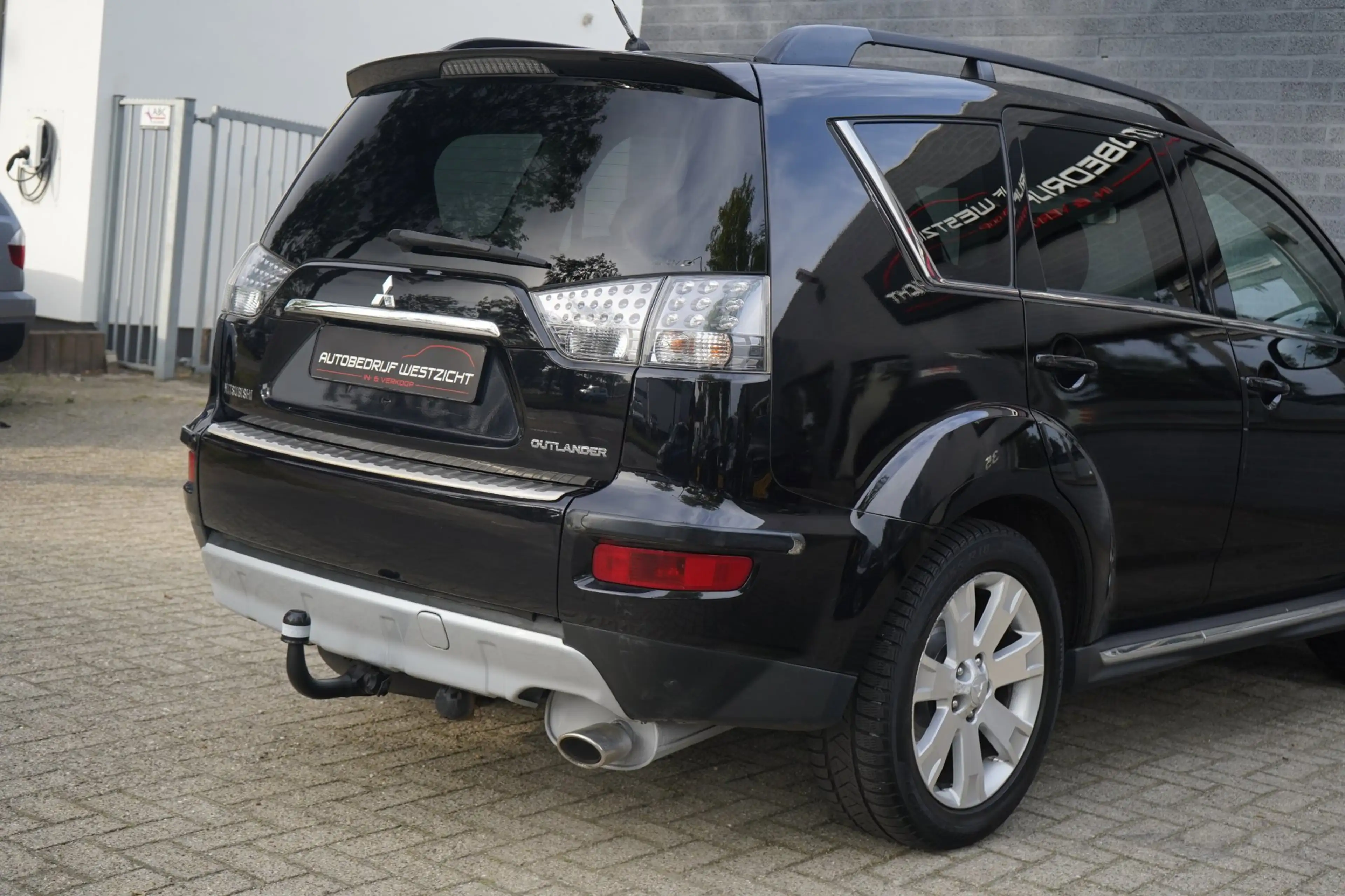 Mitsubishi Outlander 2.4 Instyle 7 persoons 4WD Automaat LPG — photo 20