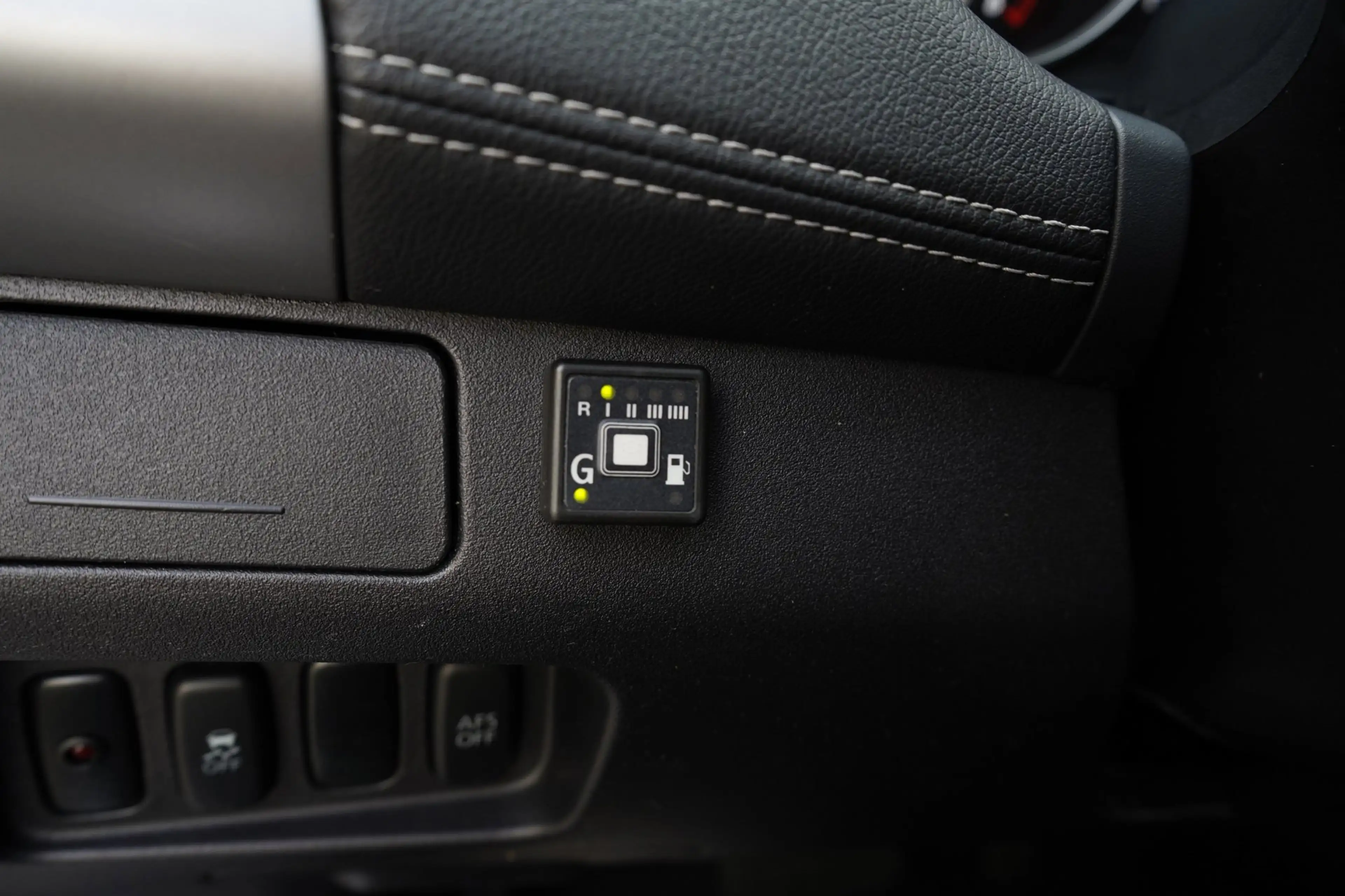 Mitsubishi Outlander 2.4 Instyle 7 persoons 4WD Automaat LPG — photo 11