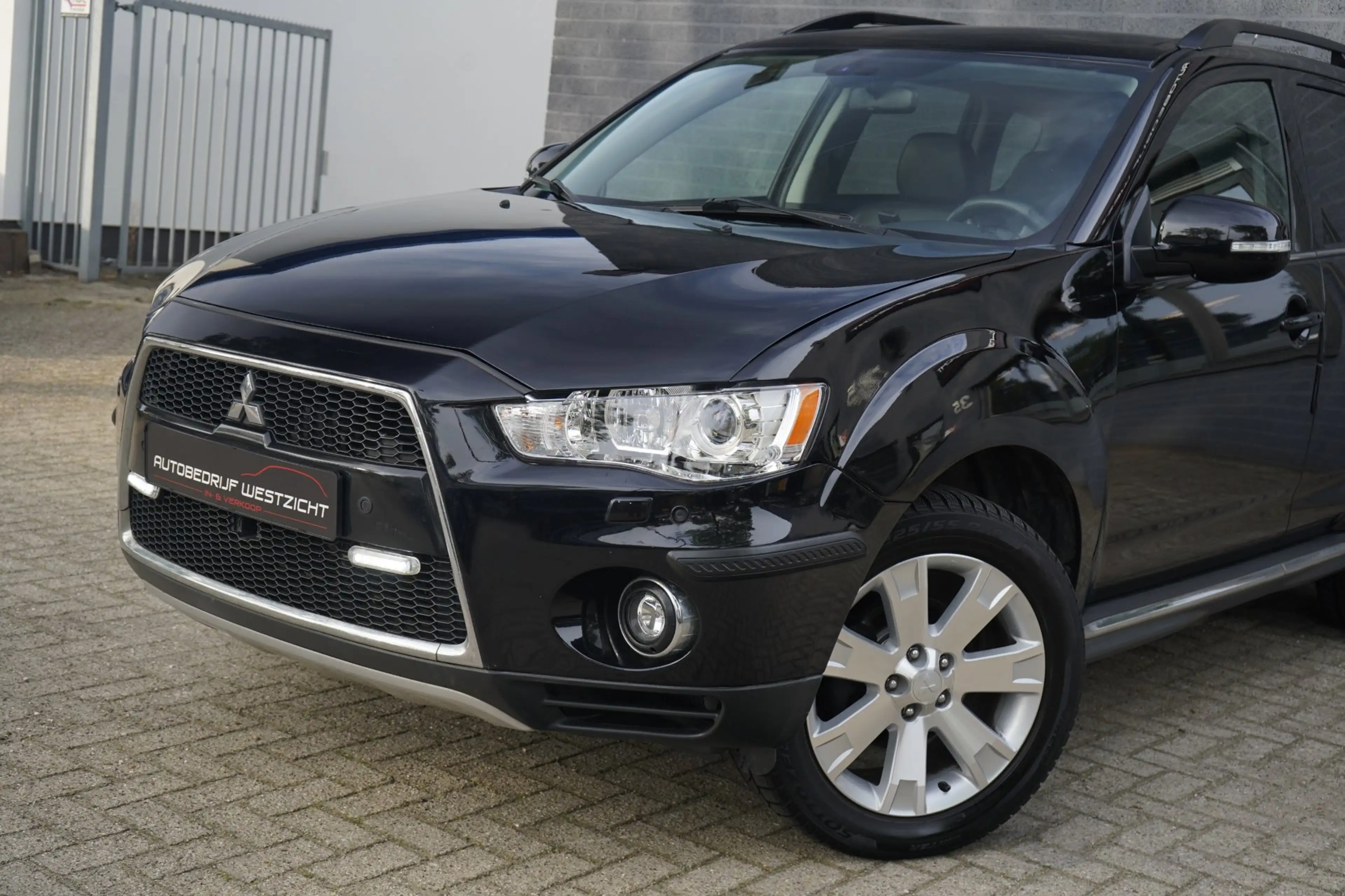 Mitsubishi Outlander 2.4 Instyle 7 persoons 4WD Automaat LPG — photo 19