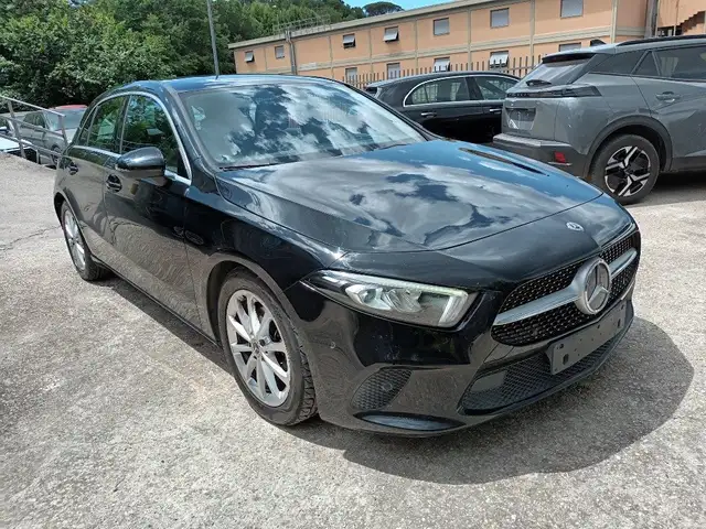 Mercedes-Benz A 180 D AUTOMATIC PROGRESSIVE CARPLAY CAM LED"17 ITALIA