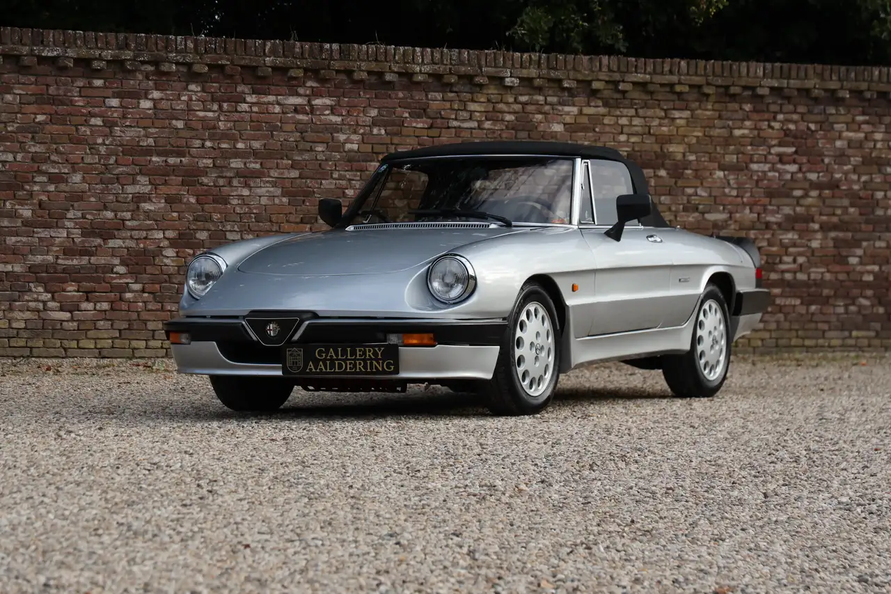 Alfa Romeo Spider 2.0 QV "Argento" The sportive QV - "Quadrifoglio V, foto 8