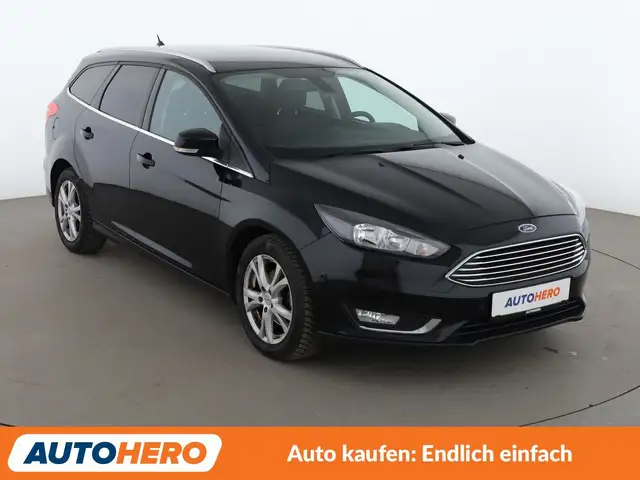 Ford Focus view 8