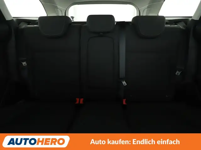Ford Focus view 15