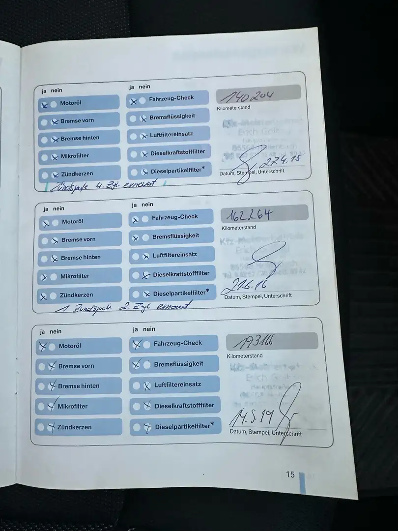 BMW 118 118i Schwarz - 2