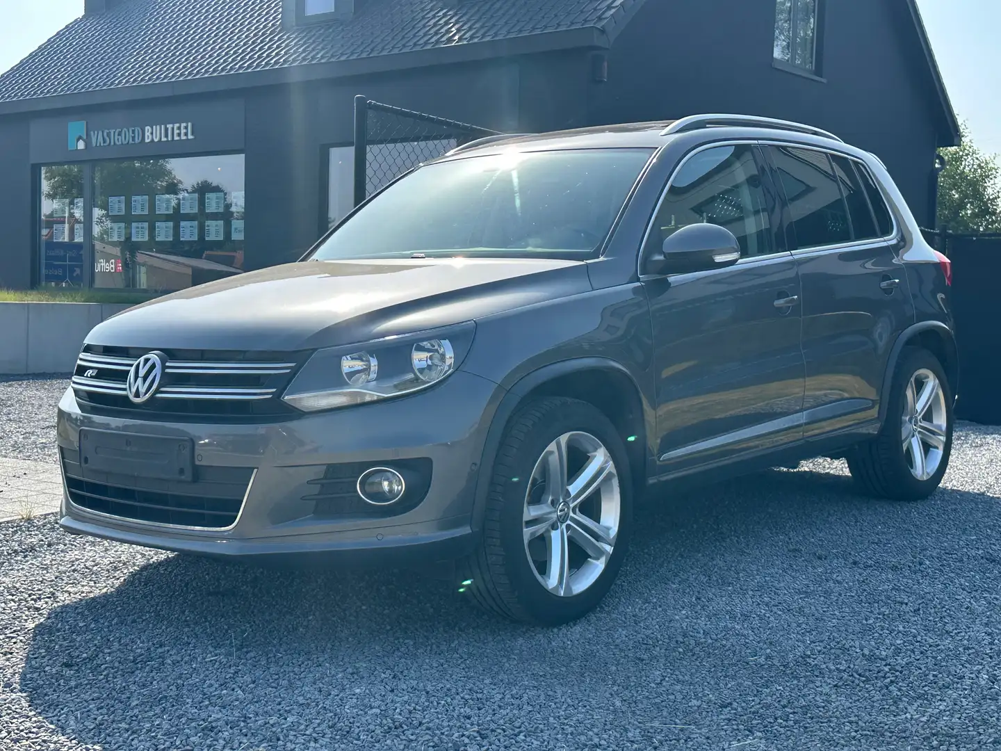 Volkswagen Tiguan Tiguan 1.4 TSI DSG *R Line*Automaat*Panodak* - 2