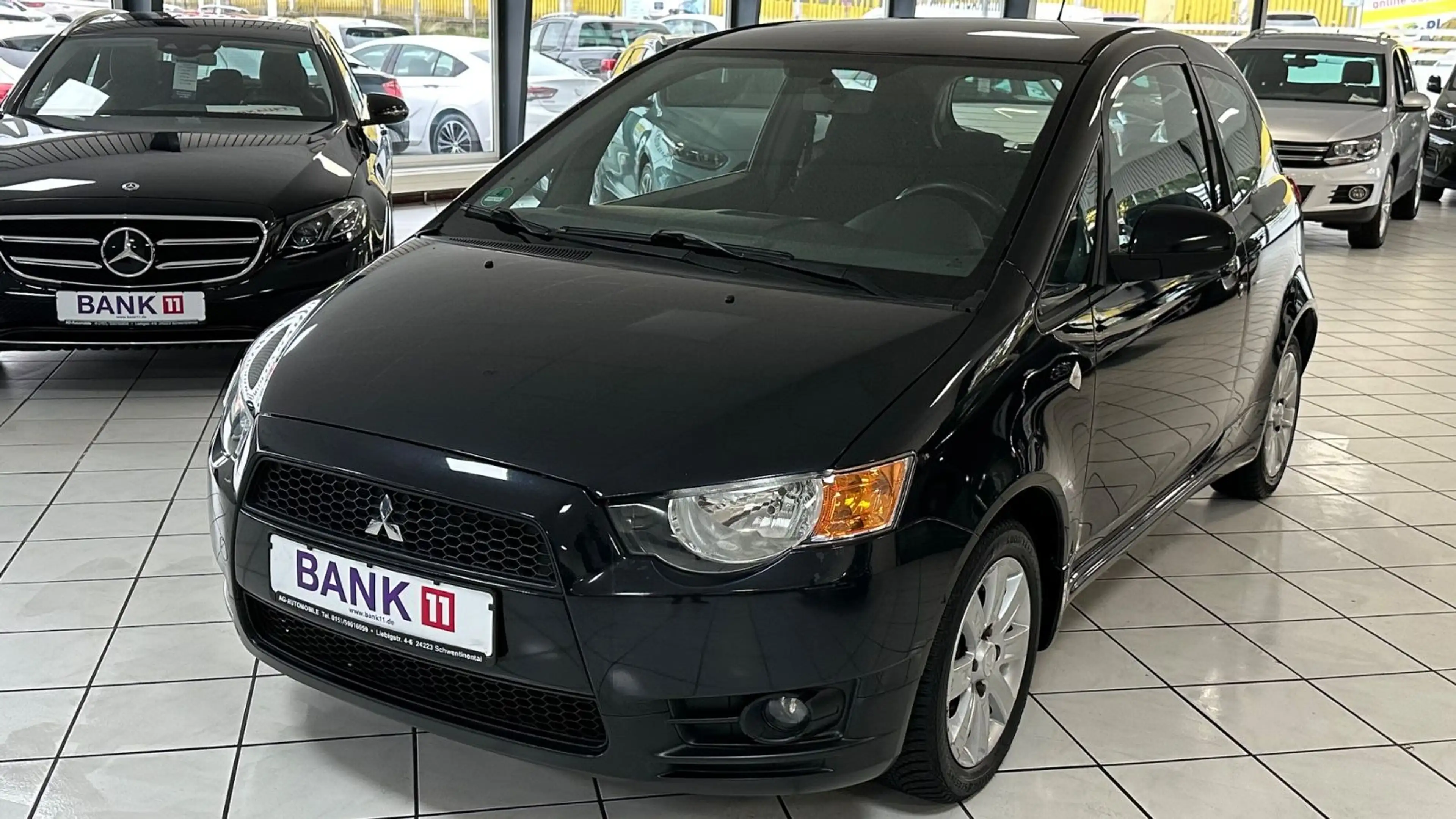 Mitsubishi Colt Lim. 3-trg. Inform TÜV&Garantie *Automatik* — photo 2