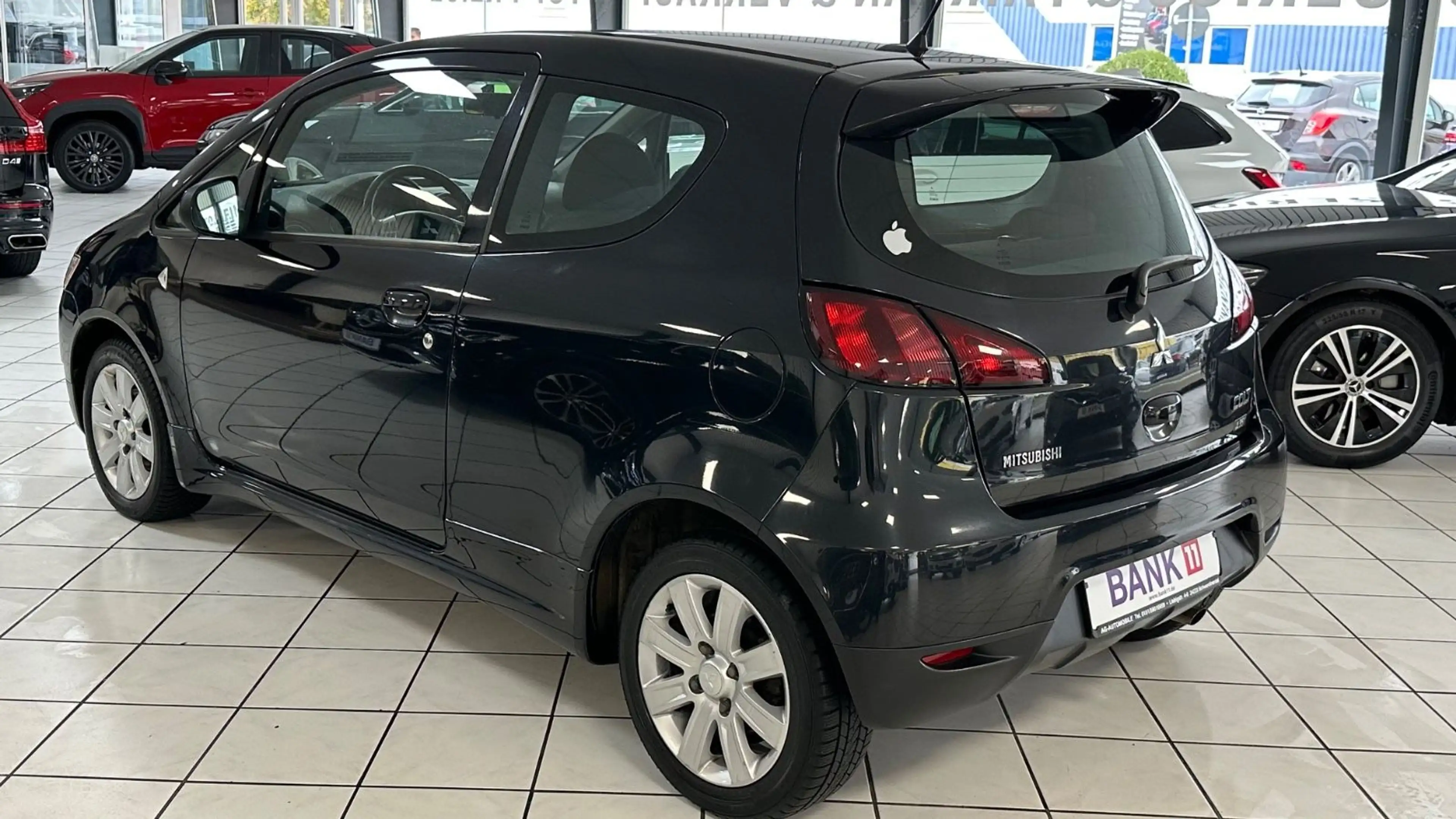 Mitsubishi Colt Lim. 3-trg. Inform TÜV&Garantie *Automatik* — photo 5