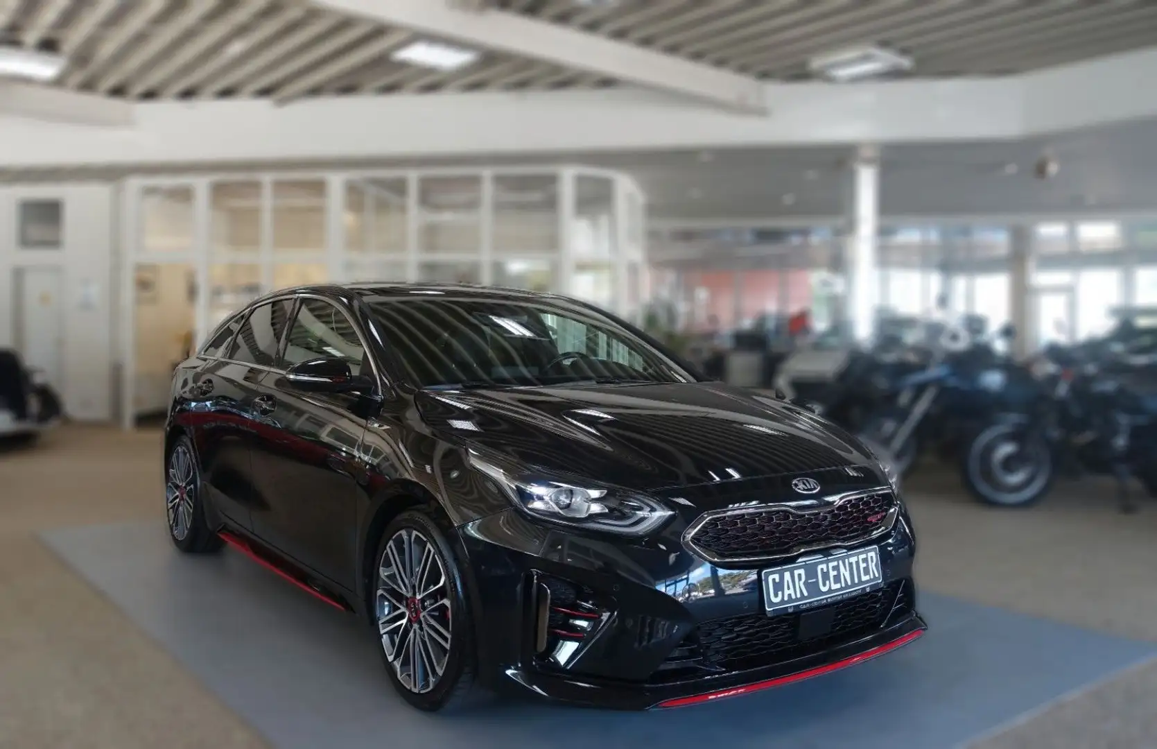 Kia ProCeed / pro_cee'd ProCeed GT DCT; NAV/ PANO/ LED/ ACC/ CarPlay Noir - 1