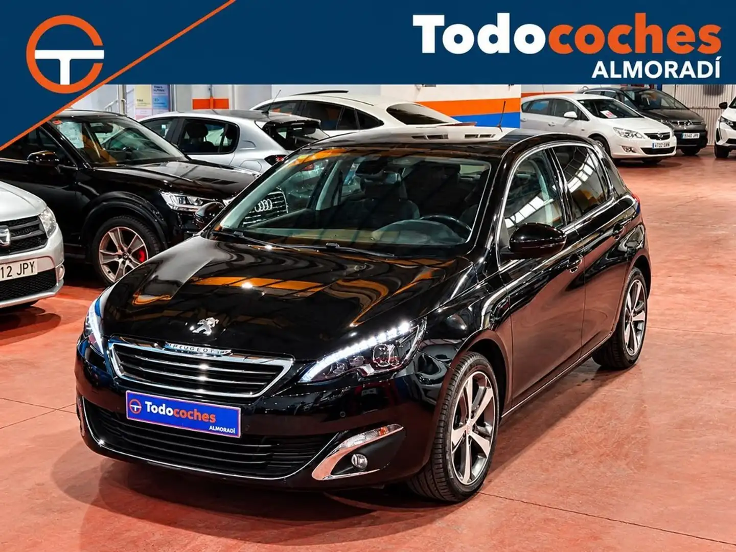 Peugeot 308 1.6 BlueHDi Allure 120 Negro - 1
