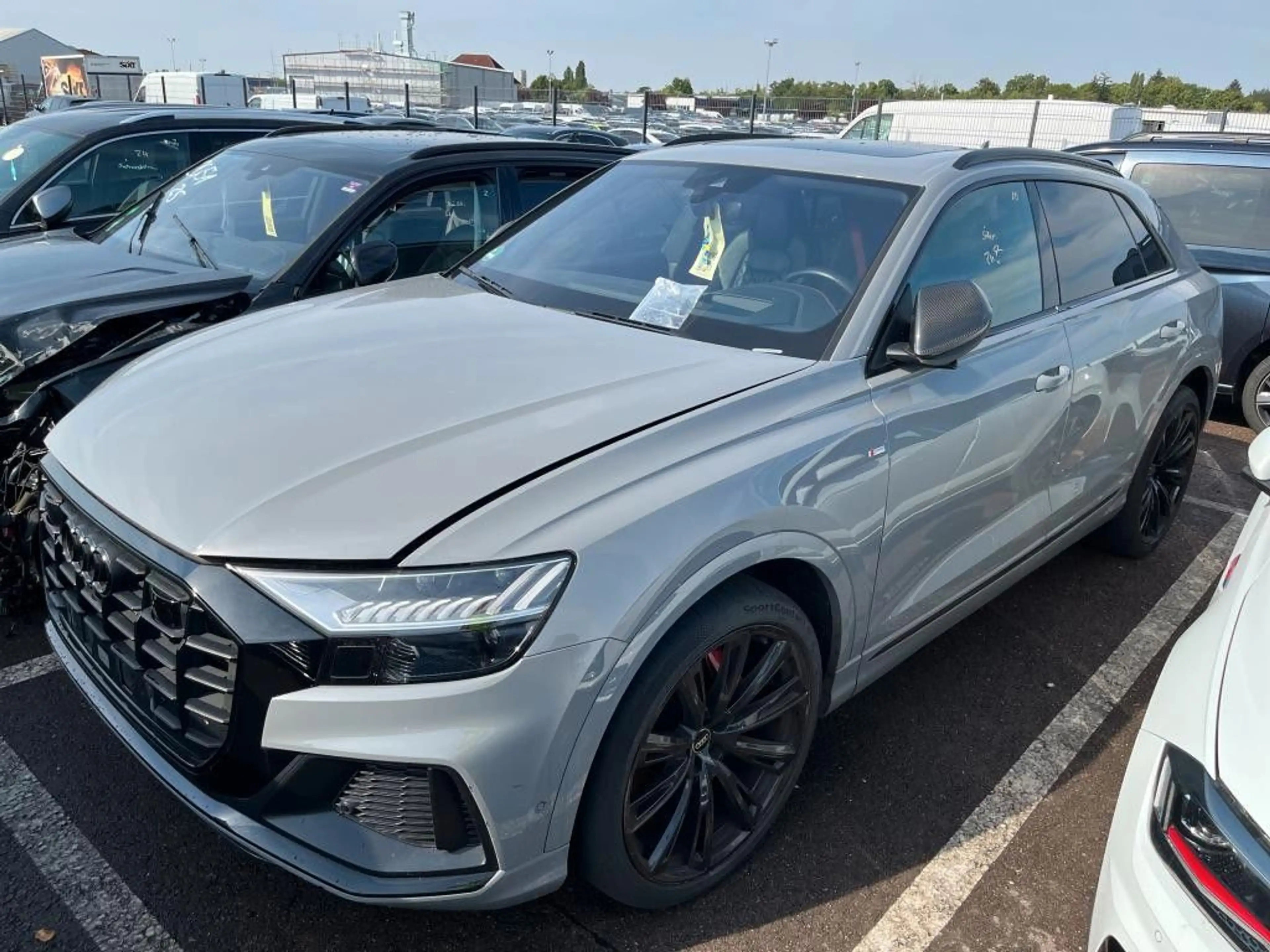 Audi Q8 50 TDI Quattro Competition*PANO*AHK*NARDO*