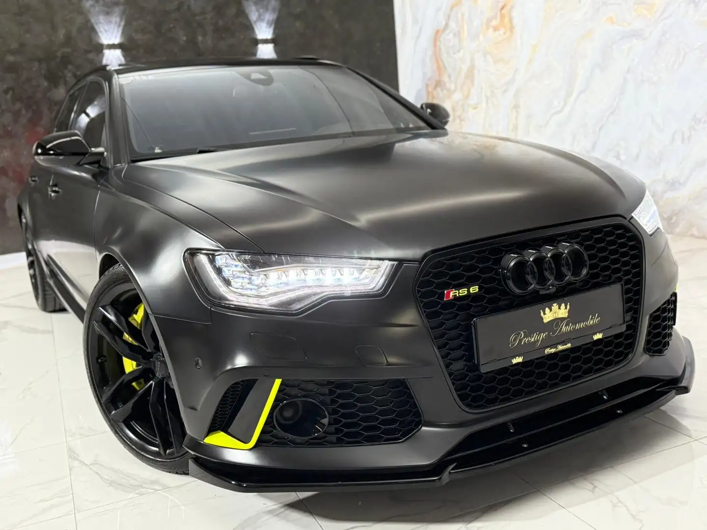 Audi RS6 Avant 4,0 TFSI quattro V8 560PS *ALL BLACK BEAST* Schwarz - 1