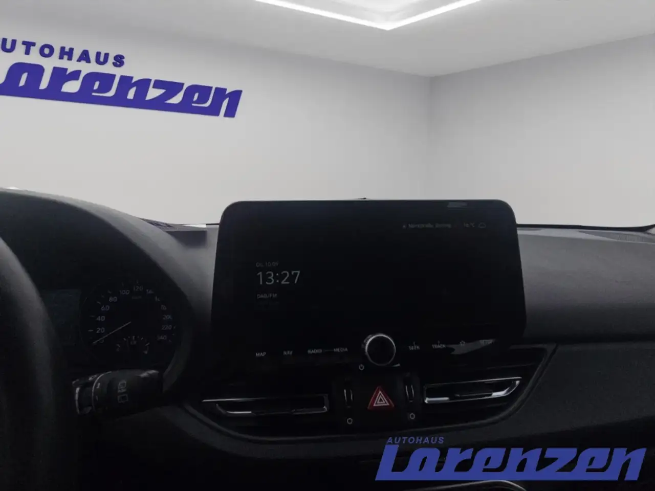 Hyundai i30 Trend Mild-Hybrid FL Kombi (MJ22) 1.0 Benzin Turbo, миниатюра 13